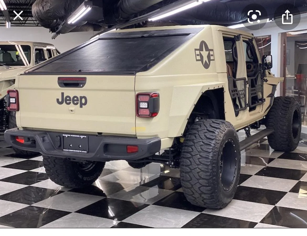 Jeep Gladiator Bestop teaser concept: folding soft cover / shell / topper for Gladiator bed B8EB0FB7-95AF-4EBF-AF90-00A1E0690D49