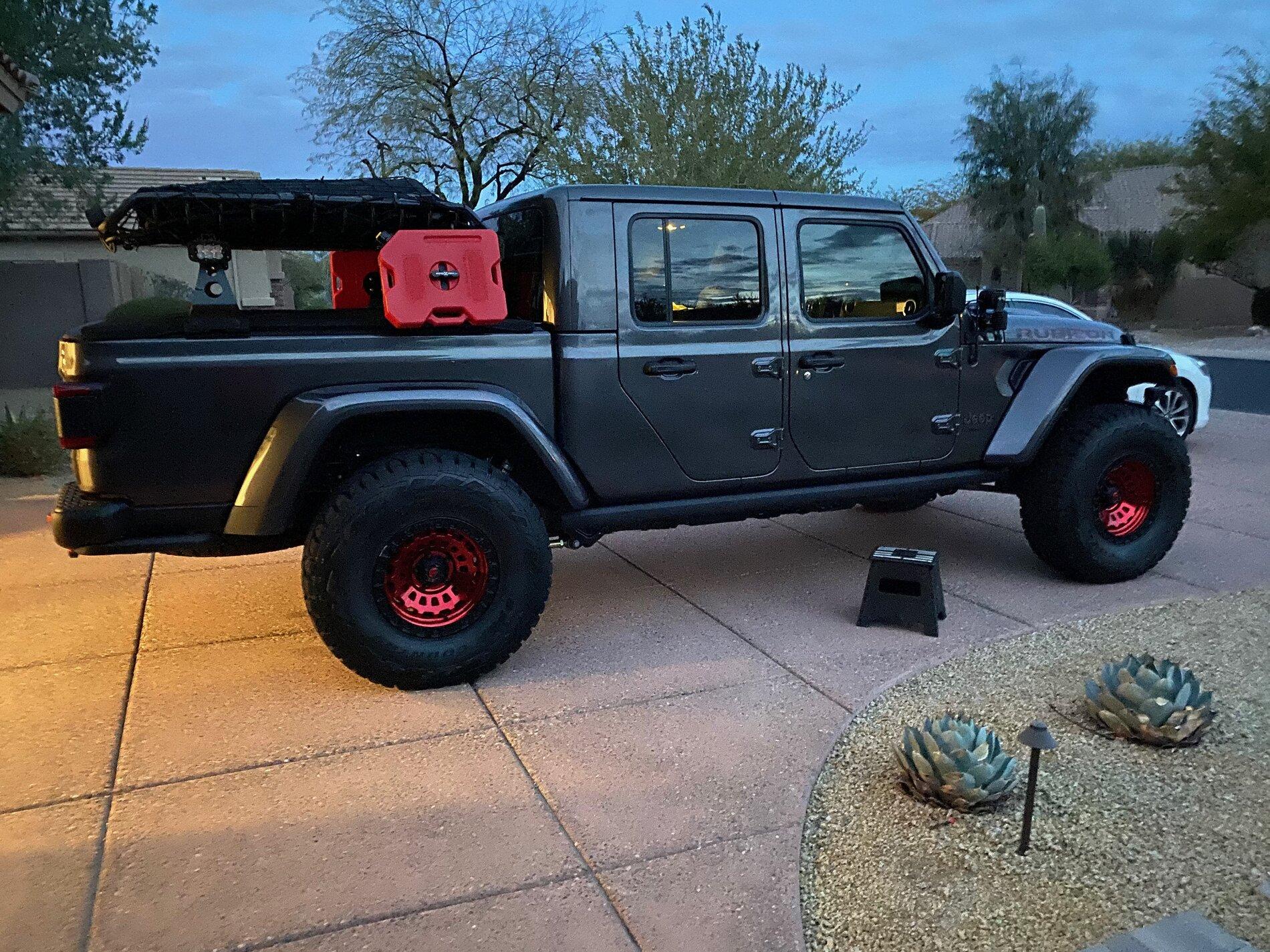 Jeep Gladiator I'm building my idea of a perfect (for me) Gladiator rack Jeep Gladiator packed for DV trip - 7