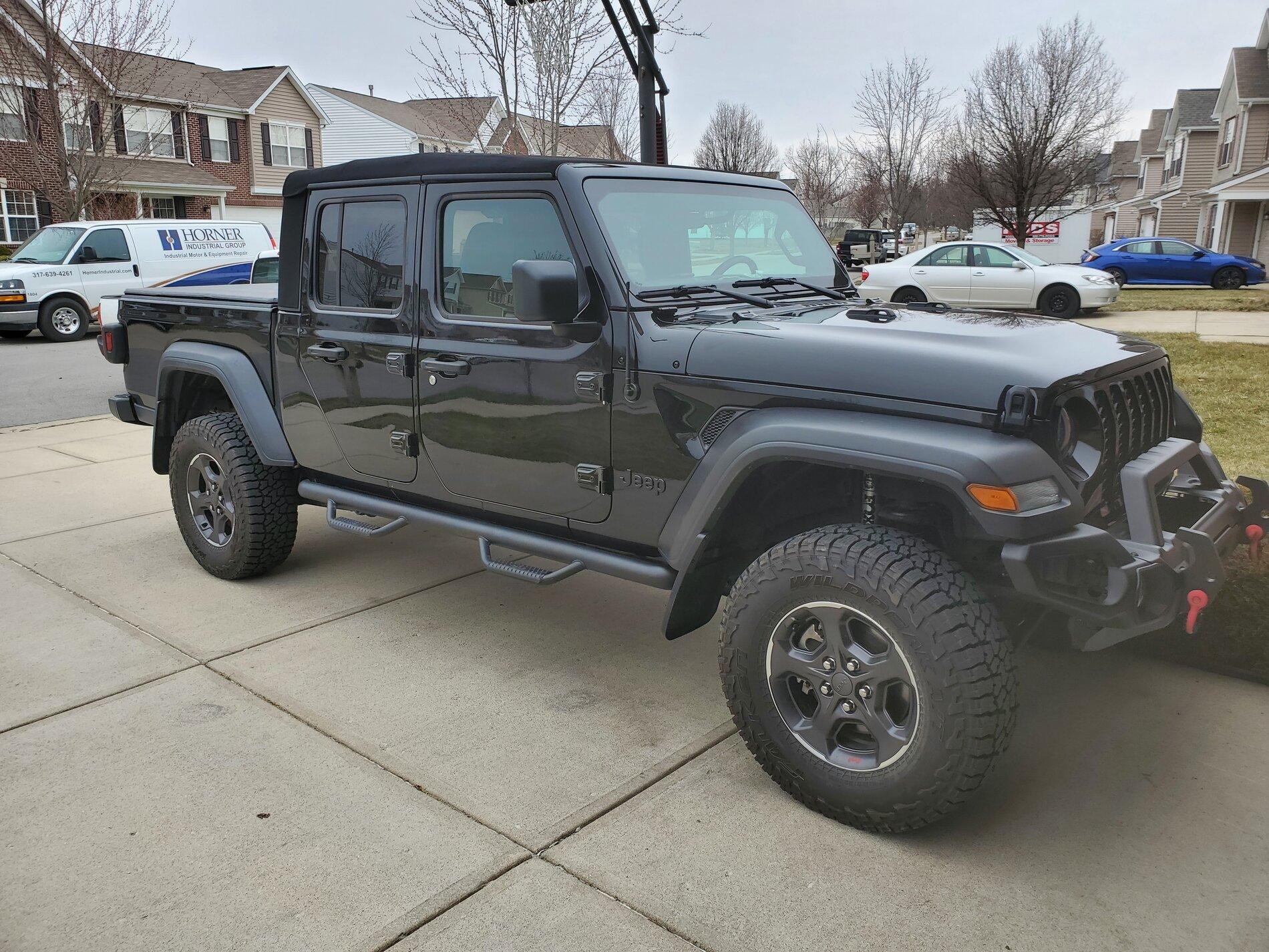 Jeep Gladiator Meat make potatoes look small? 20210314_172019