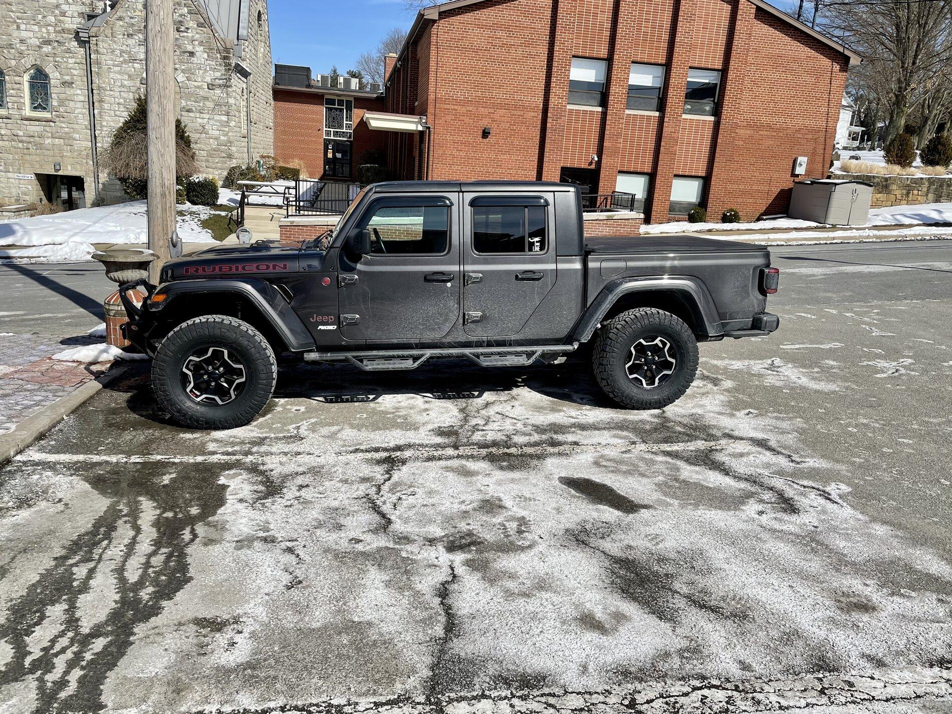 Jeep Gladiator Meat make potatoes look small? E33A437F-F0C8-4BDC-8508-13F9D105FBB6
