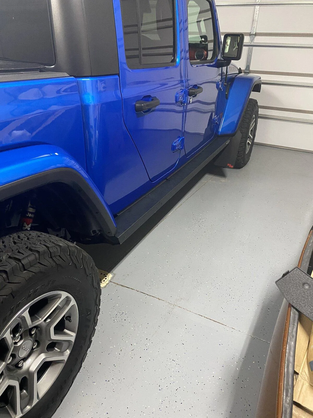 Jeep Gladiator Iowa Hydro-Blue Rubicon 85493FDA-C765-41C8-875D-E1F3DCB07E2C