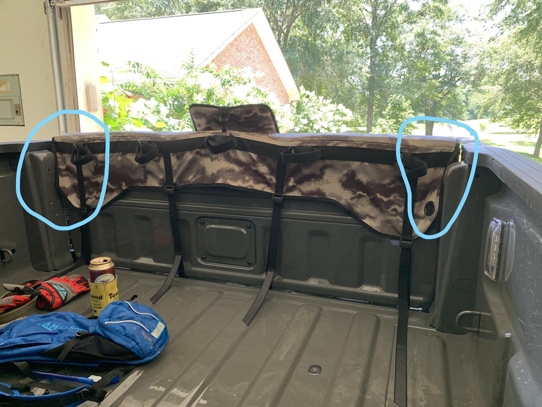 Jeep Gladiator tailgate pads for bikes? IMG_0188_LI