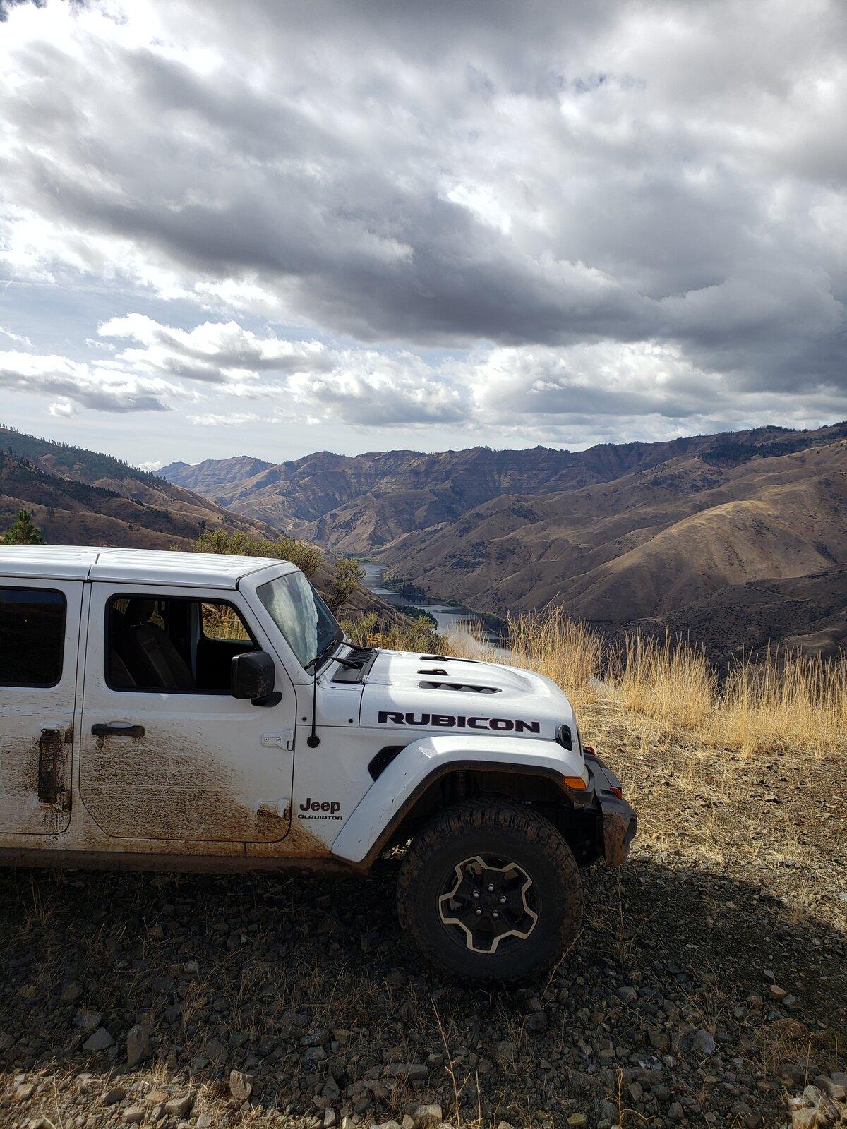 Jeep Gladiator BRIGHT WHITE Gladiator JT Club 20201014_121832