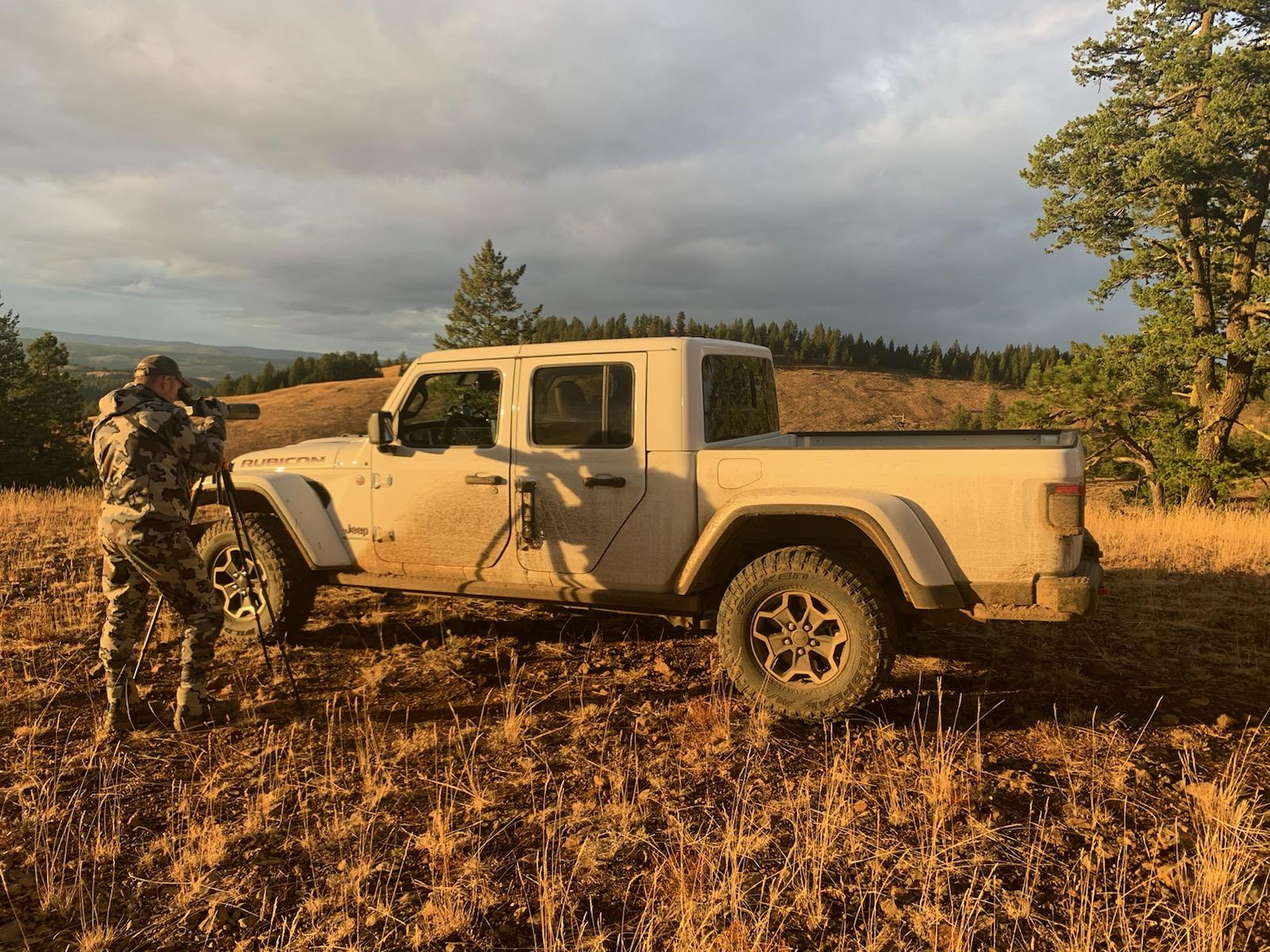 Jeep Gladiator BRIGHT WHITE Gladiator JT Club IMG_2047