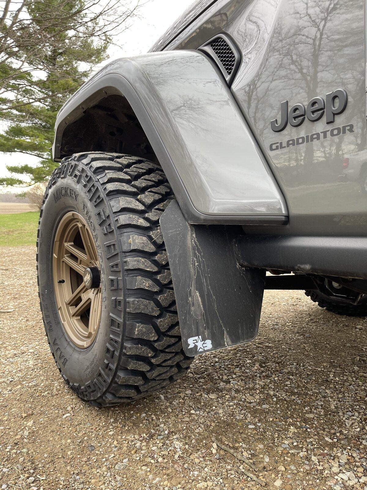 Jeep Gladiator Gladiators on Mopar 2" Lift Kit 956B419F-C8F2-4EAF-A36B-26F4CACDDCC3