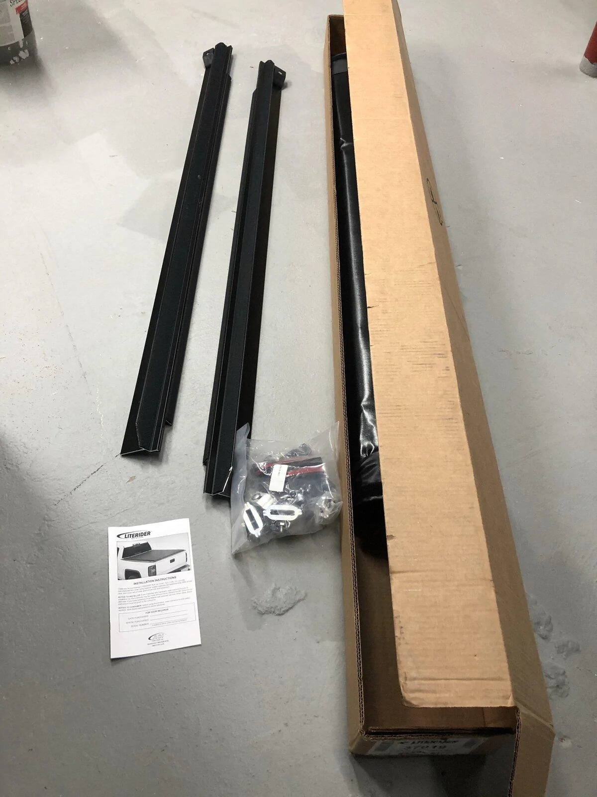 Jeep Gladiator Access LiteRider Tonneau cove brand new $225 C17D5255-ED59-47FC-8A6F-59958B023468