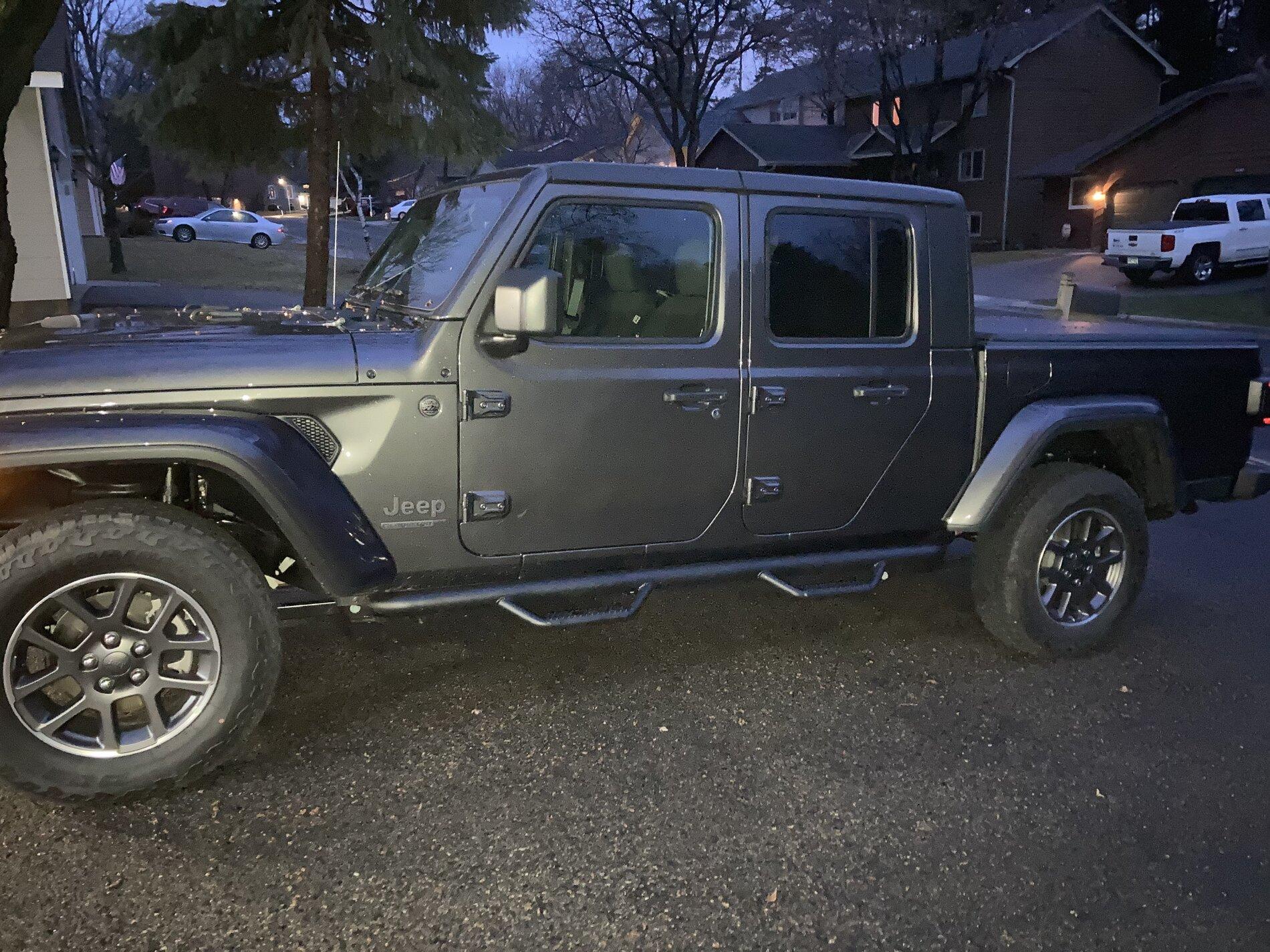 Jeep Gladiator Took Delivery of Your JT? Sign in Here! 6B8929DB-30D1-45B5-85A7-5F456A8F7C8E
