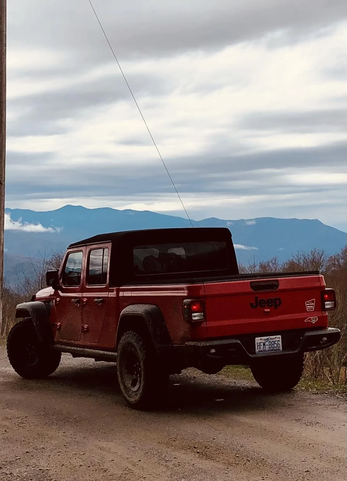 Jeep Gladiator Gladiator Glamour Shots A4098570-ECB2-4C8A-8CEF-A86B0B3C668D
