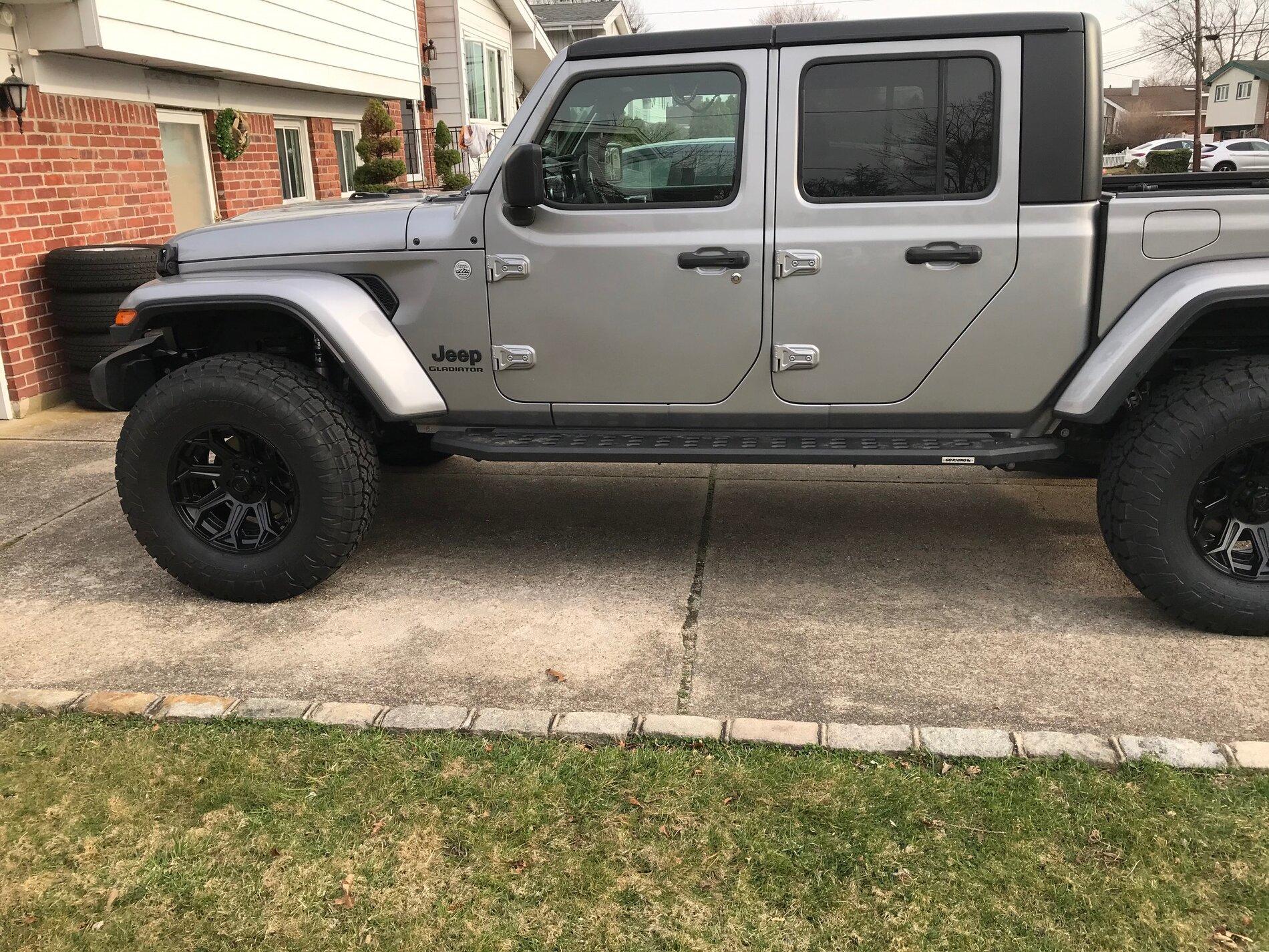 Jeep Gladiator Clayton Off Road JT Suspension Systems pic1