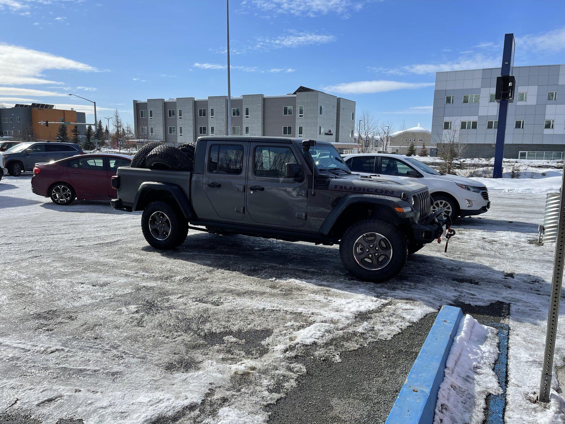 Jeep Gladiator Added warn diamond cutters and 37” BFG’s today. EE5ACAE4-8C85-49D4-BD8A-76153BD7E057