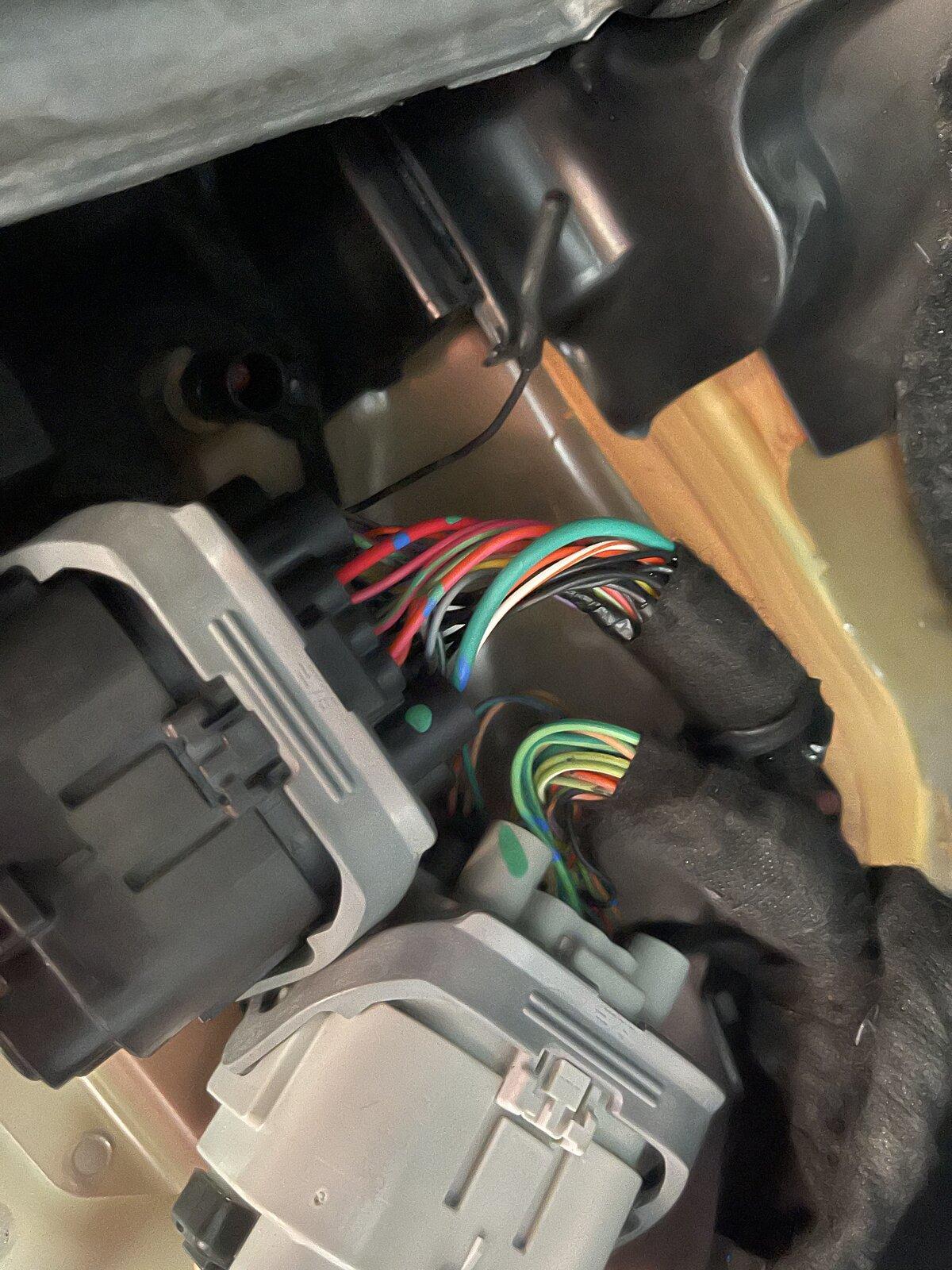 Jeep Gladiator Anyone have electrical issues? My Jeep started acting crazy today 7C2DDB69-7B9C-4FB4-9009-63C83385580C