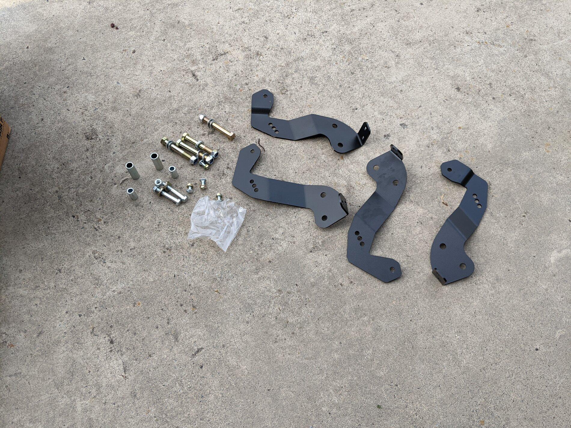 Jeep Gladiator Poison Frog Geometry Brackets PXL_20210327_124232427
