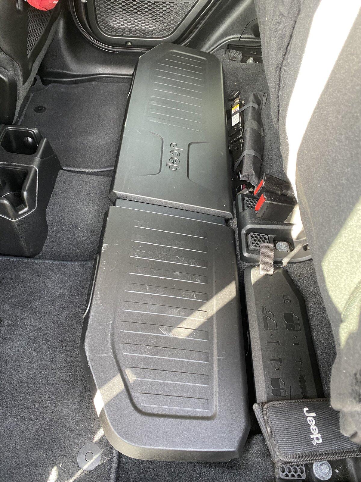 Jeep Gladiator Under seat storage box 500 1FB8C96E-0B7F-4F9D-935E-11F05B31EC62