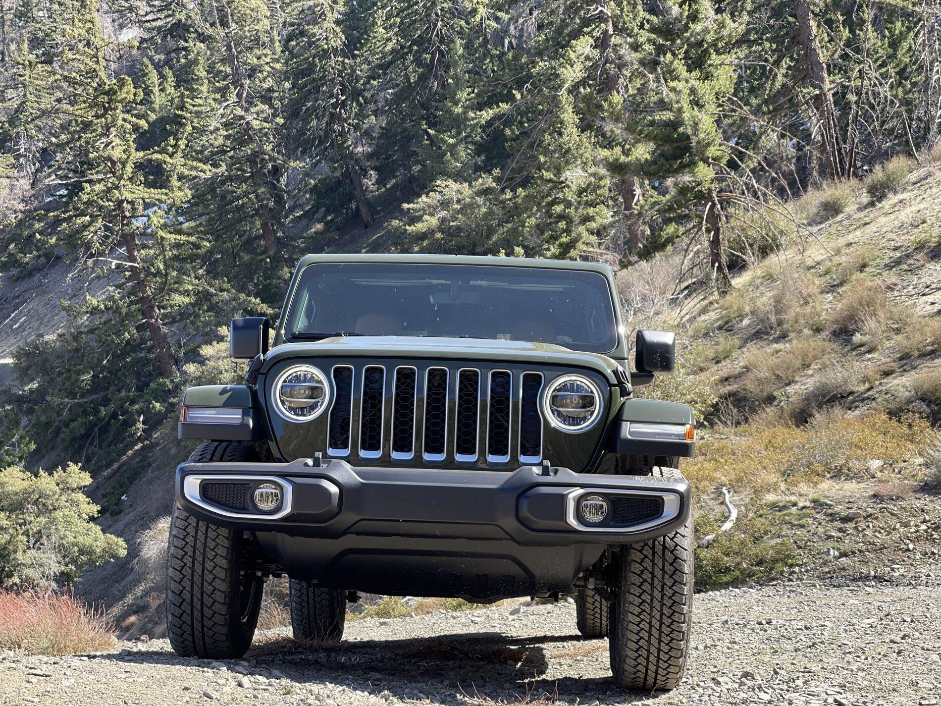 Jeep Gladiator SARGE GREEN Gladiator club 11ADFC00-C59D-4A59-9F12-826881EC4943