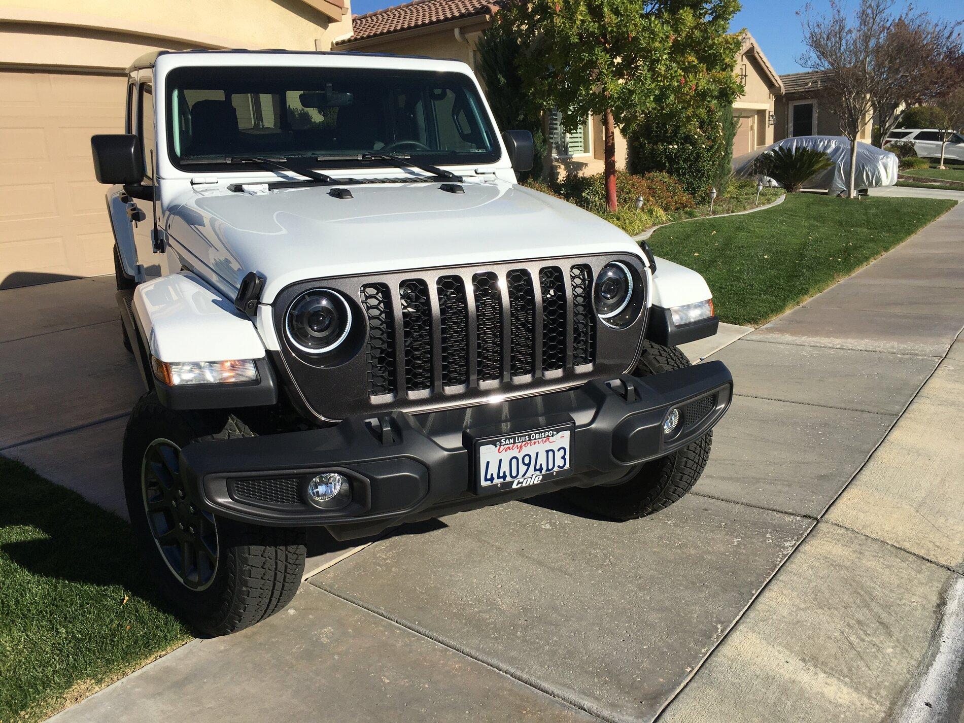 Jeep Gladiator Black Satin Grill Best Grill.JPG