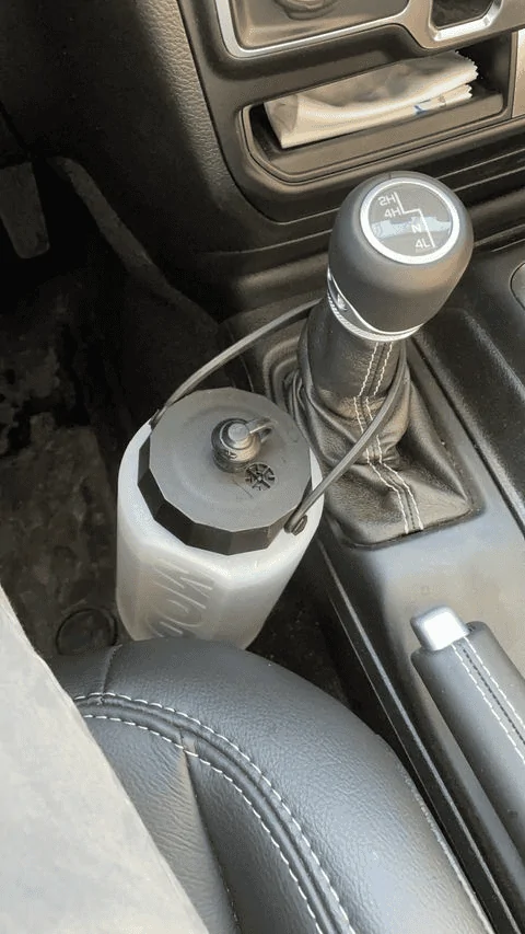 Jeep Gladiator Has anyone found the perfect Gladiator water bottle? 1617037177300