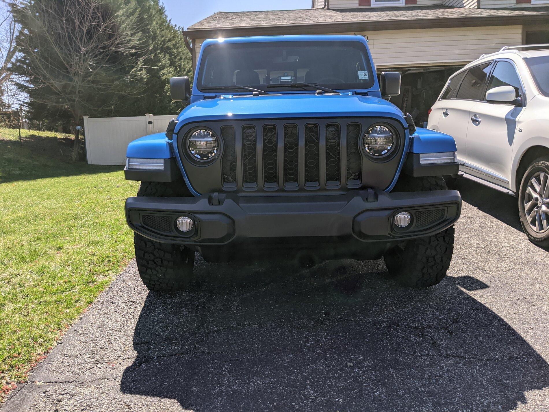 Jeep Gladiator Black Satin Grill PXL_20210329_175308578