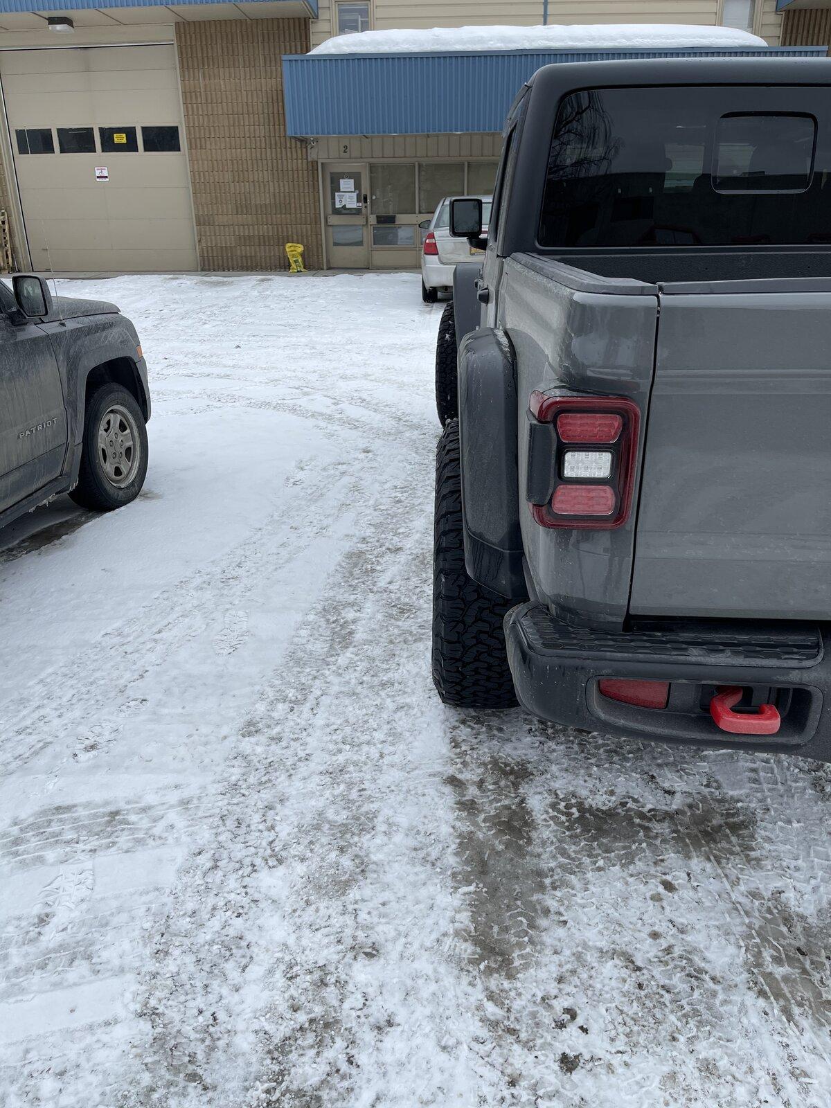 Jeep Gladiator Added warn diamond cutters and 37” BFG’s today. D6782FFF-6958-4DFF-B0F0-40FBE42E75DD