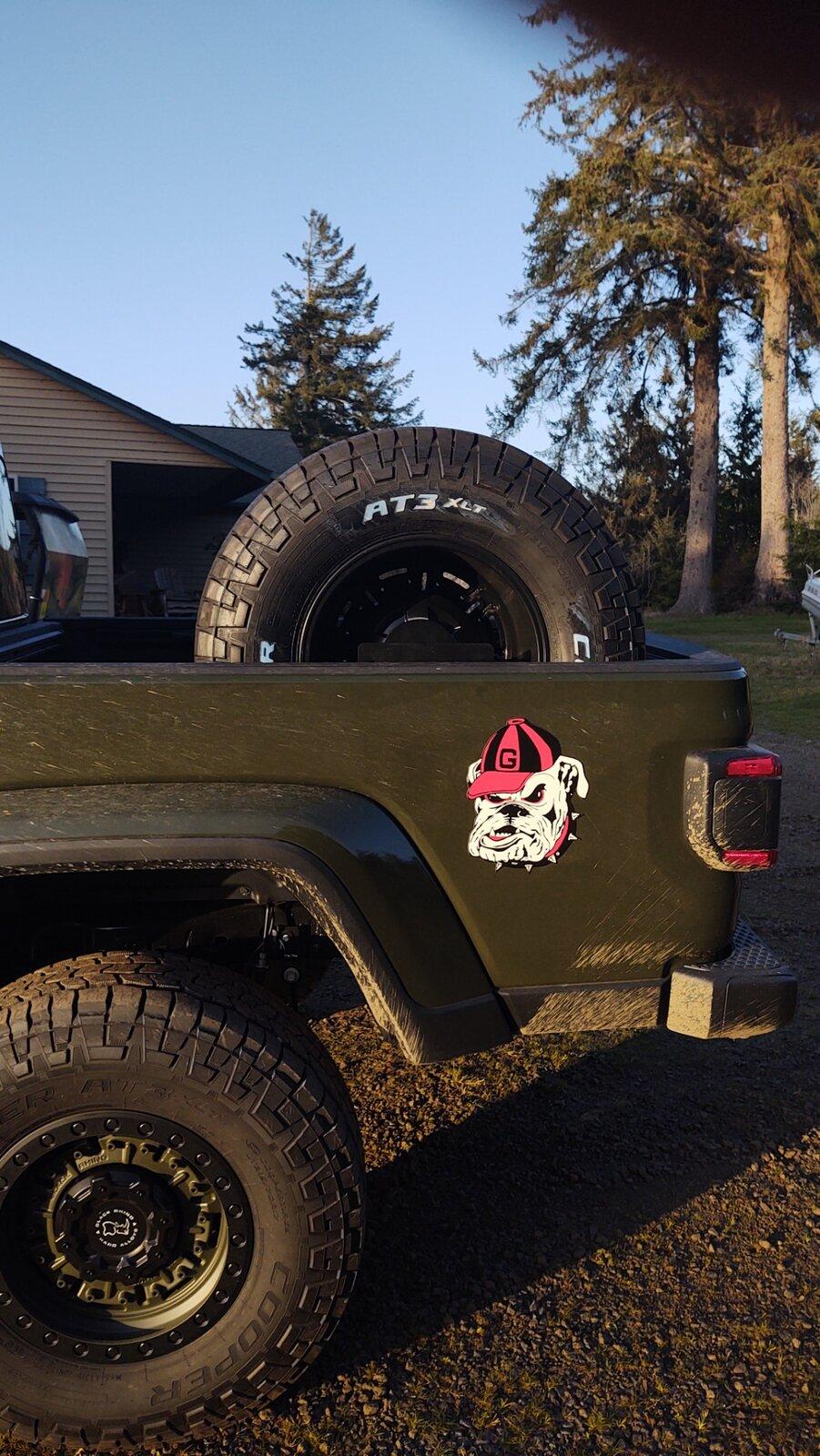 Jeep Gladiator Lets see all those Gladiators with lifts and bigger tires! IMG_20210326_185222555