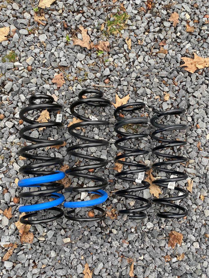Jeep Gladiator Rubicon take off shocks and springs 165161368_10225987108052606_5936651871663777786_n