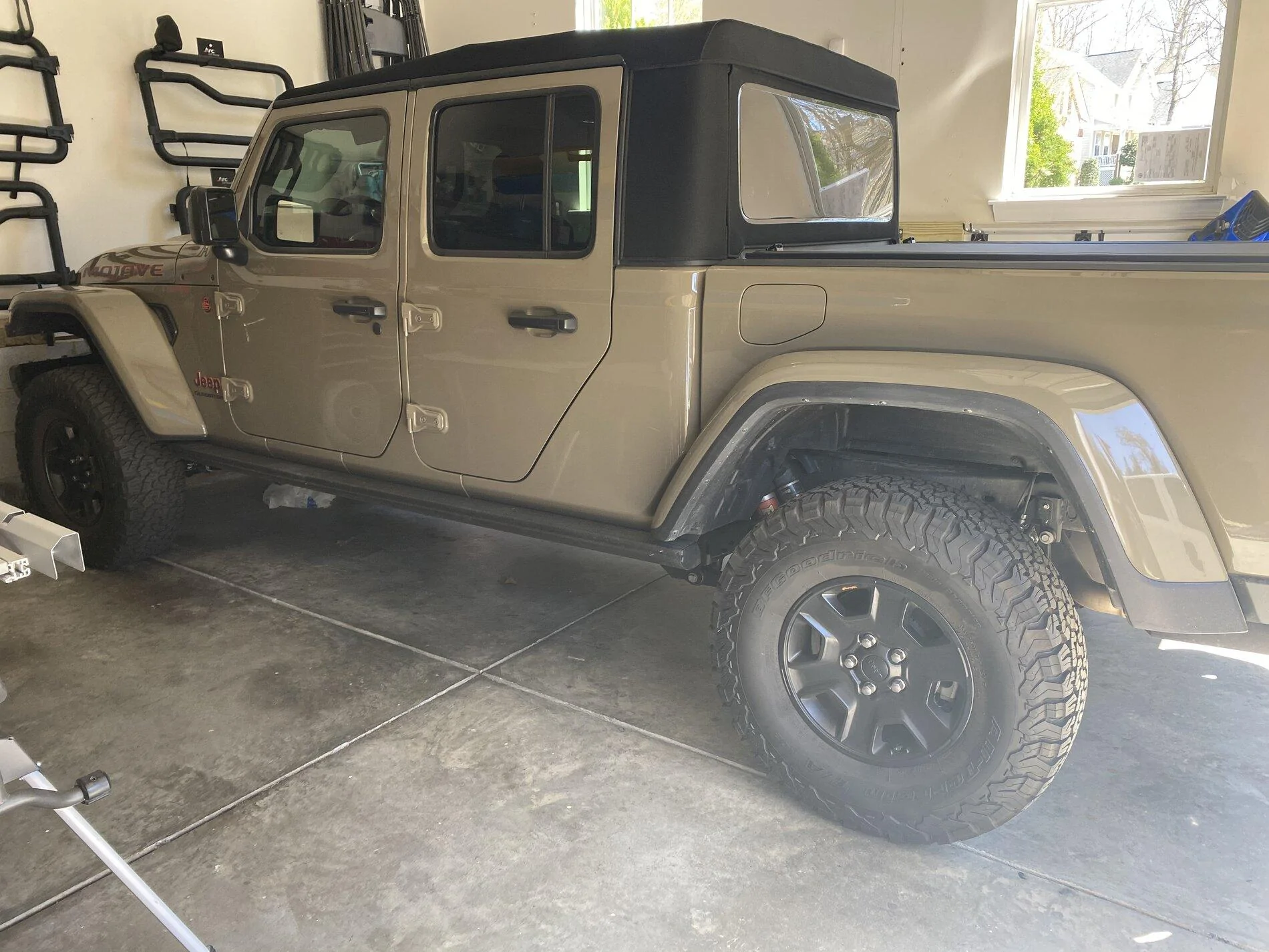 Jeep Gladiator 35" BFG KO2's on 2020 Mojave Wheels 8FCDBD34-BFE9-4542-B33C-7D10D31B3C45