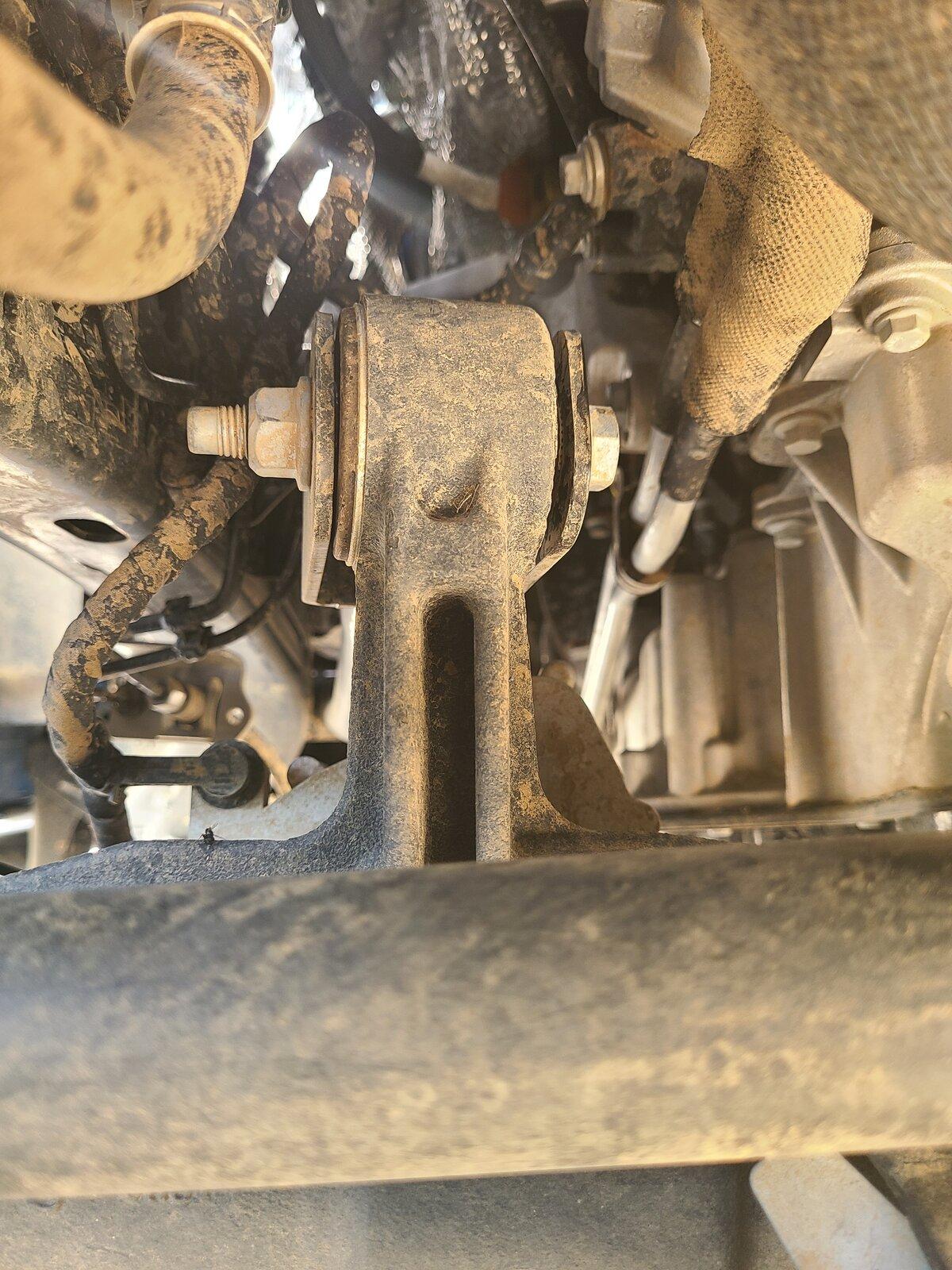 Jeep Gladiator Popping noise on JTRD - bushing issue? 20210330_145940