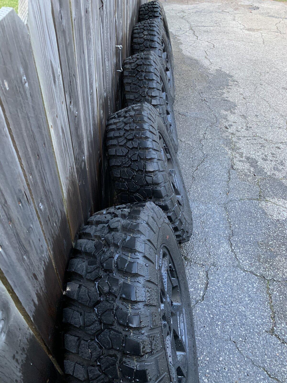 Jeep Gladiator (SOLD)Willys Wheels and Tires 5E48C062-1FA5-4CCA-AEEB-C8EDBF6F97B1