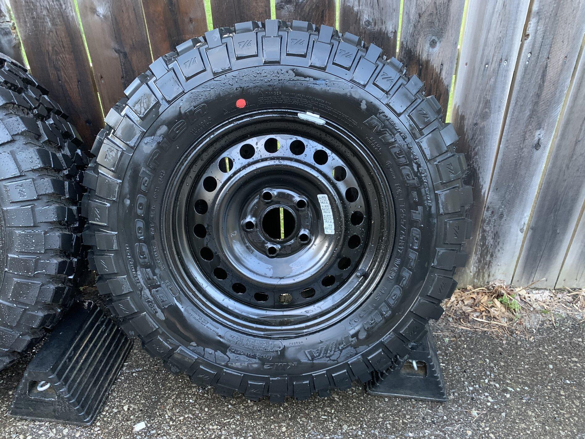 Jeep Gladiator (SOLD)Willys Wheels and Tires 4E5ACE19-438F-4B04-A83F-D8836A56D3A2