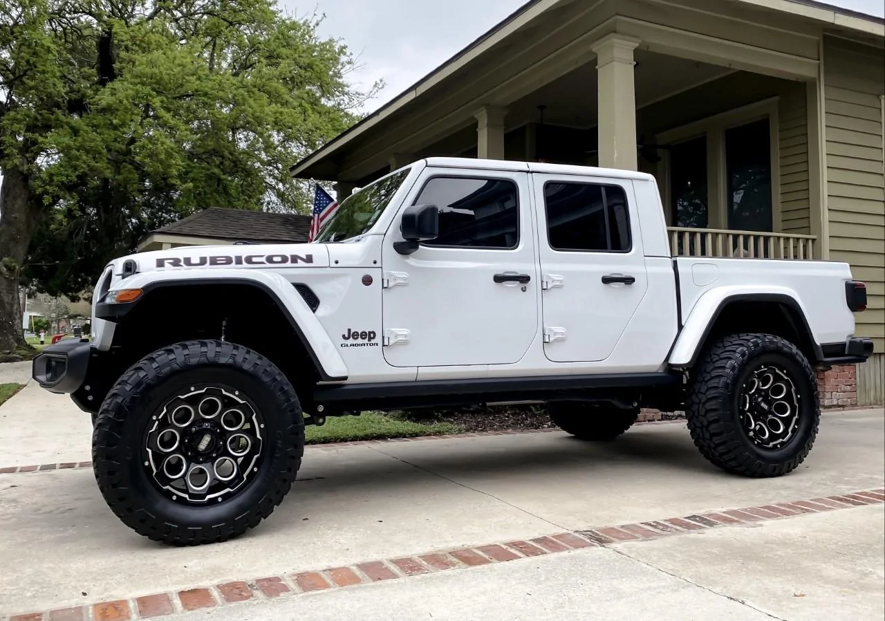 Jeep Gladiator Evo 2.5" Lift (True Height) thumbnail_IMG_4236 (1)