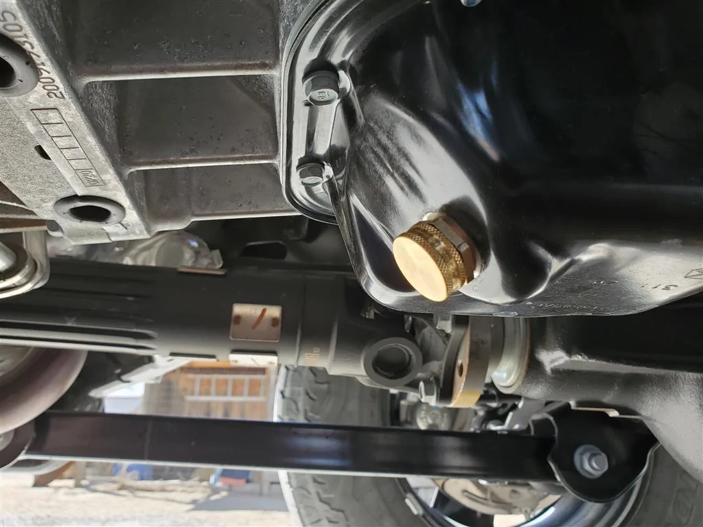 Jeep Gladiator First oil change question 20210305_101258 (Medium)
