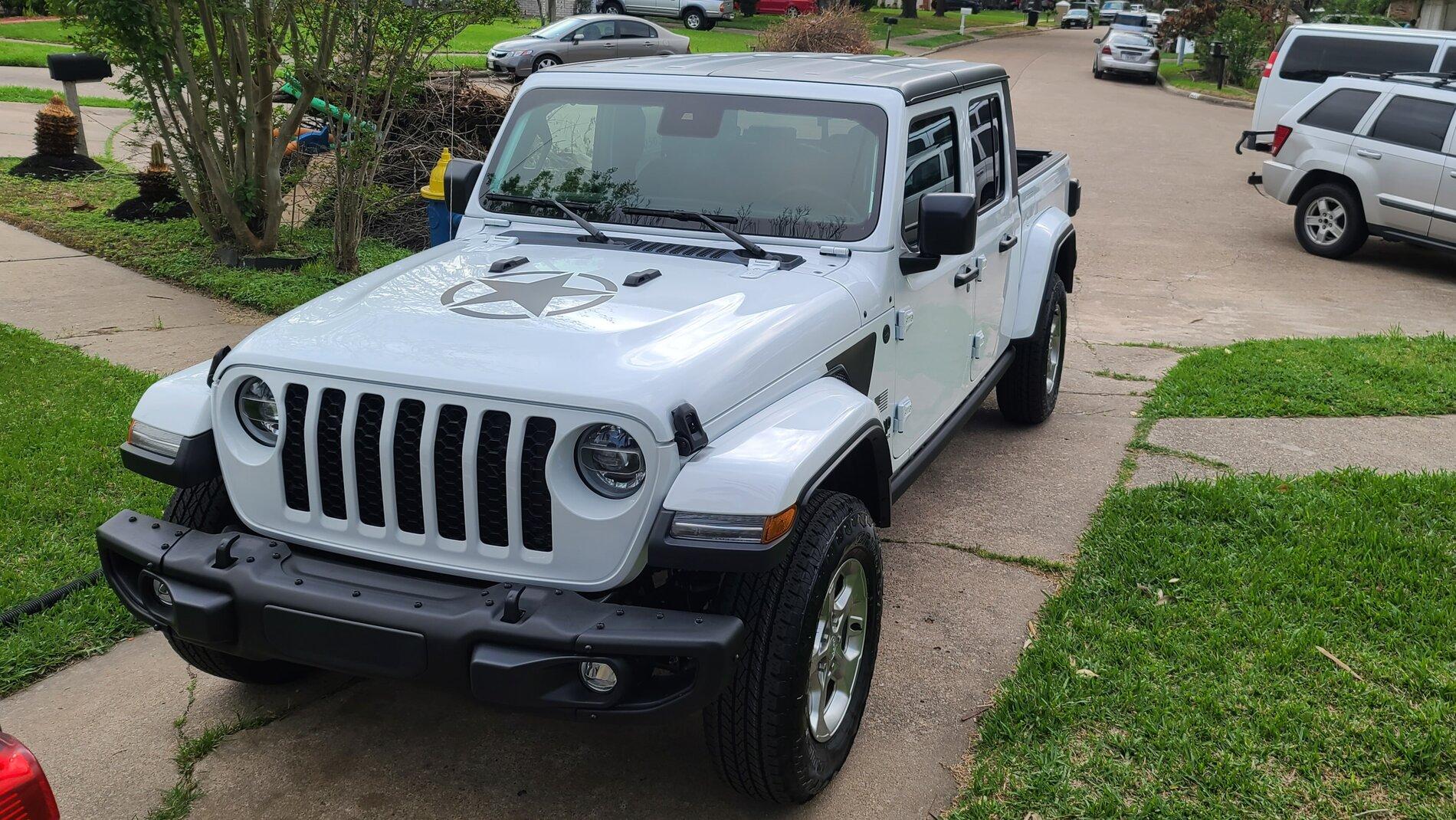 Jeep Gladiator BRIGHT WHITE Gladiator JT Club 20210331_174051