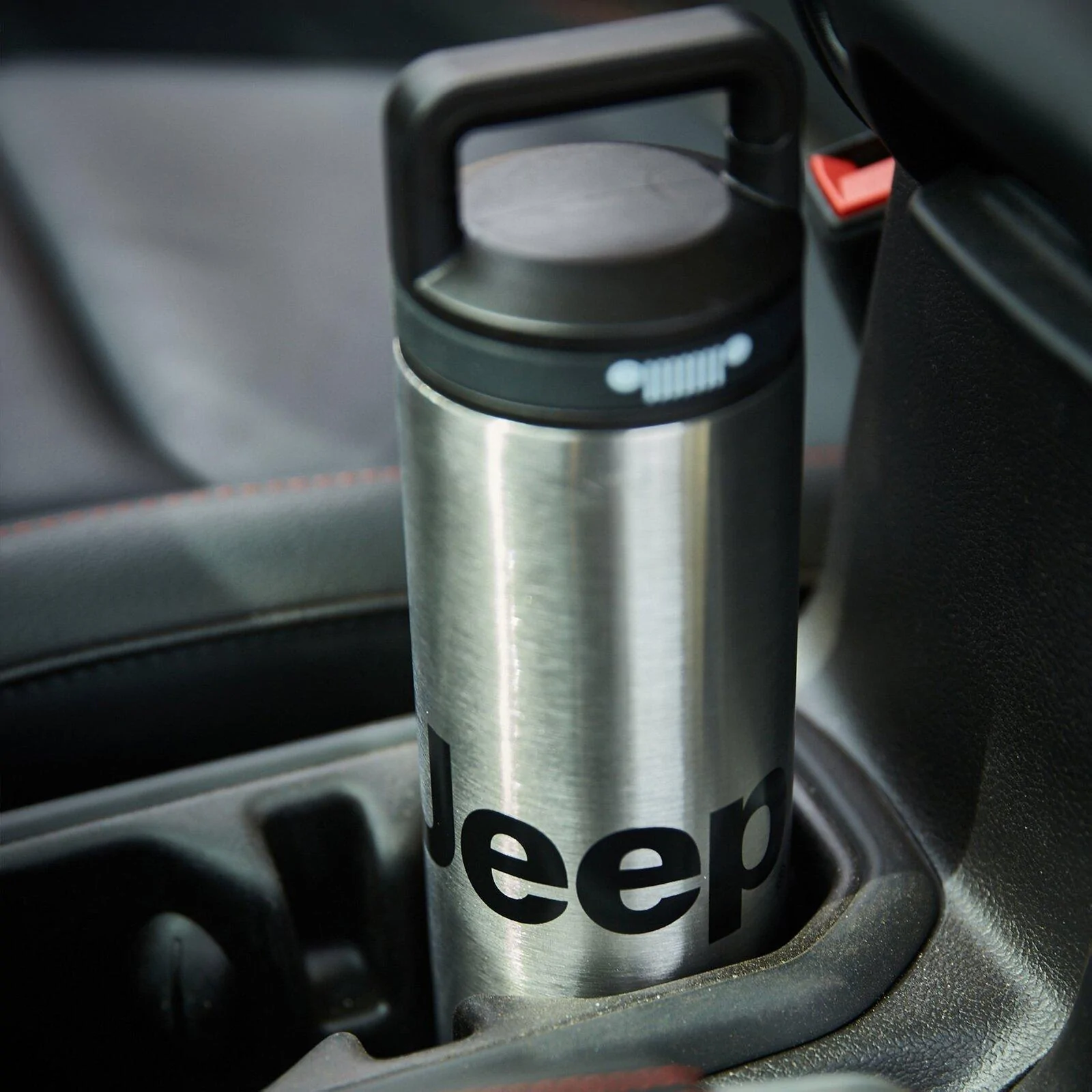 Jeep Gladiator Has anyone found the perfect Gladiator water bottle? ED322C59-1266-44E2-9555-01C250636C4A