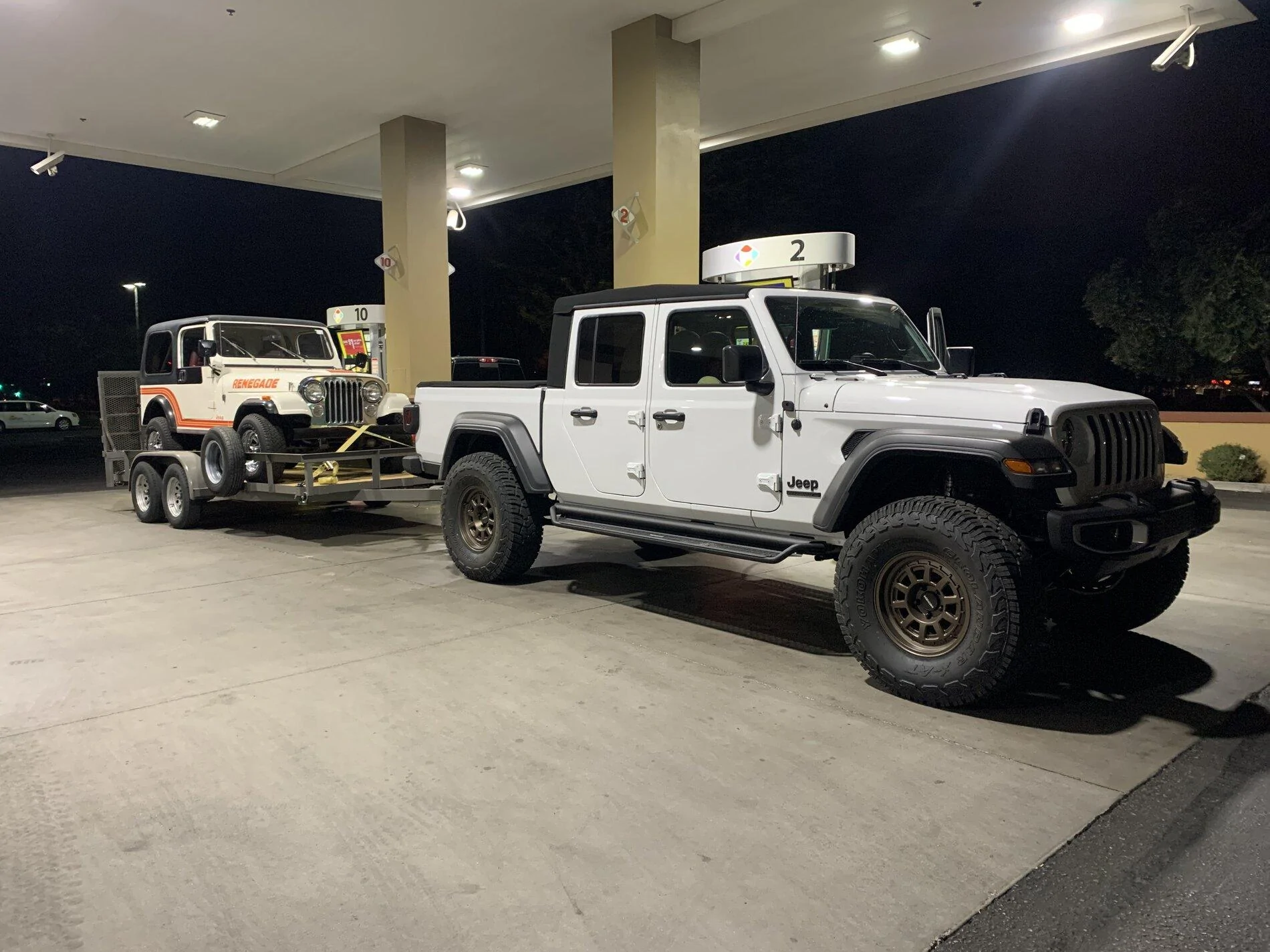 Jeep Gladiator Anybody Completely Enamored with the MAX TOW Stock? 3FBD773E-AABA-4D08-A372-C5BEA7106800