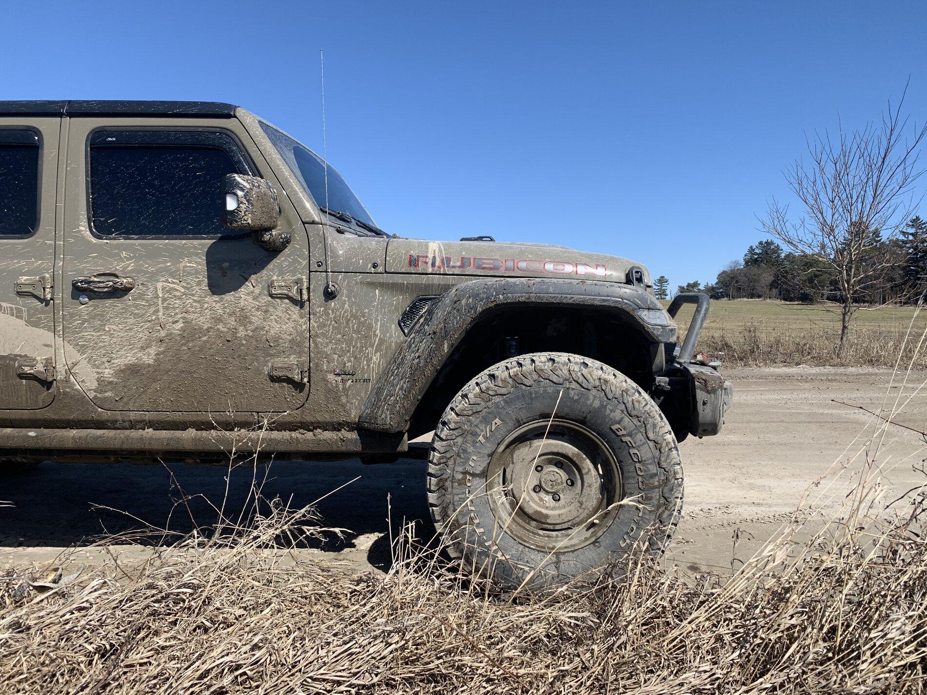 Jeep Gladiator My Gator Retro/Export style/Overlander  Gladiator Rubicon build. 21F5C1AC-D43F-4A1E-A2DF-0B241E16705D