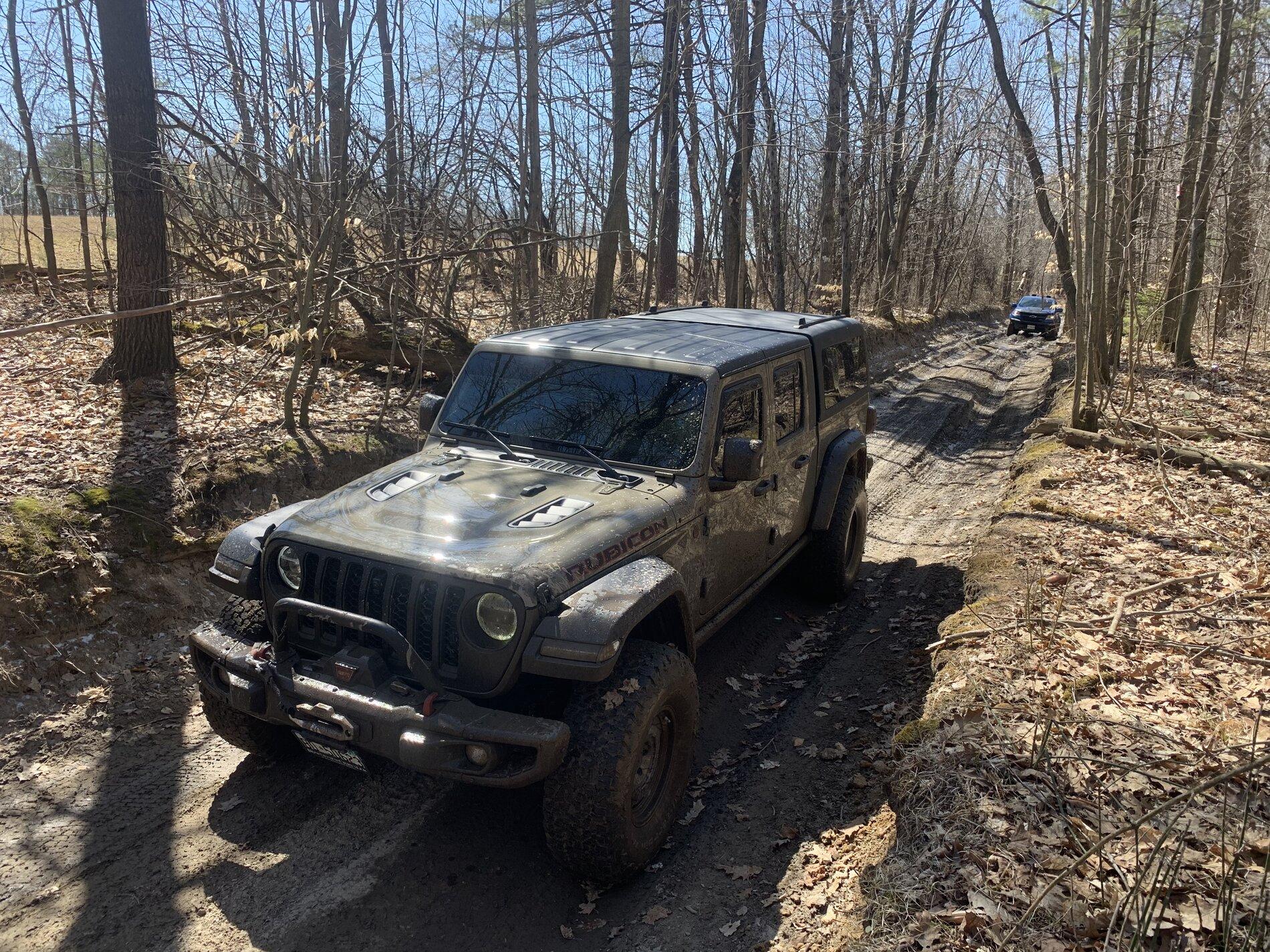 Jeep Gladiator My Gator Retro/Export style/Overlander  Gladiator Rubicon build. 26A90296-6579-467C-A6B6-FBDFFA2B98C1