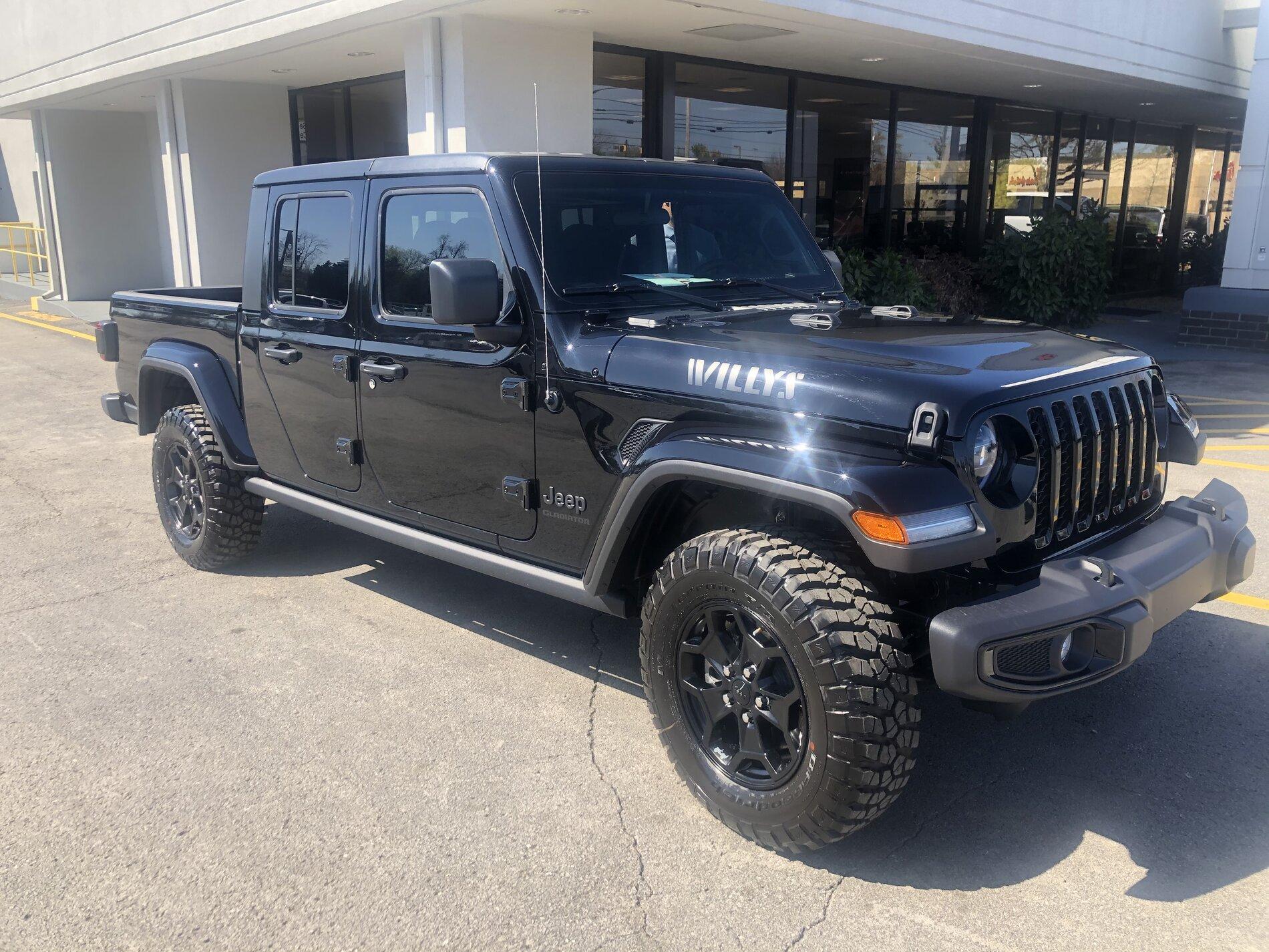 Jeep Gladiator Will  1” spacer level out Willy's Gladiator? DB1E2D9B-2F65-410F-9F73-F23BA0555B1D