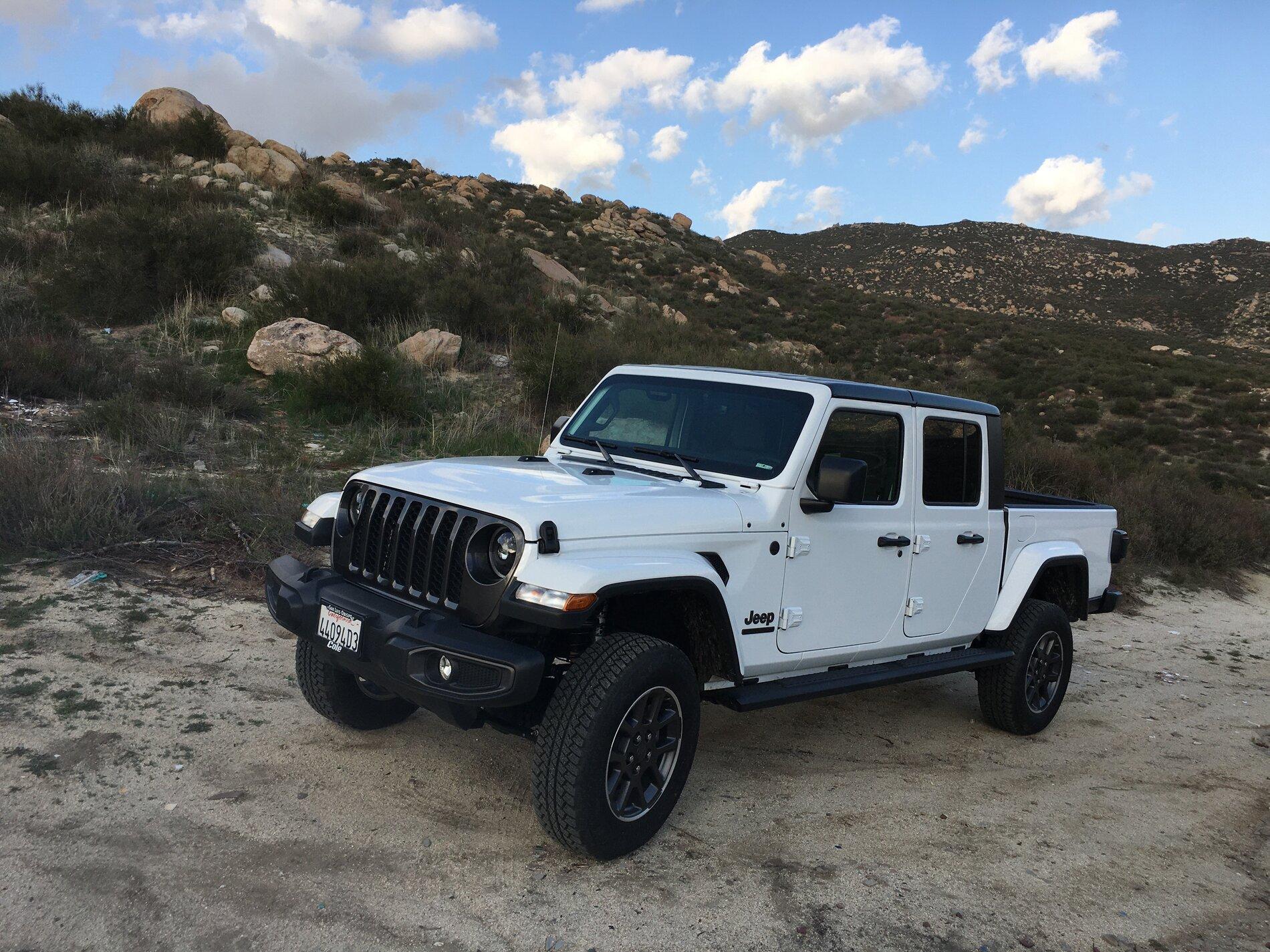 Jeep Gladiator Will  1” spacer level out Willy's Gladiator? Lift Photo.JPG