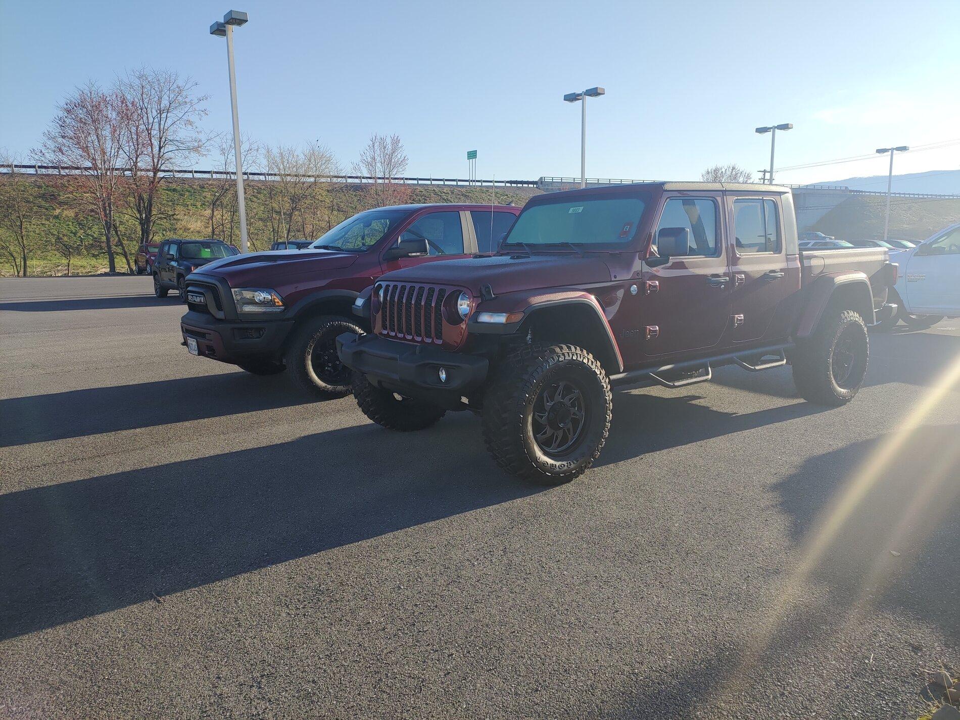 Jeep Gladiator Snazzberry Gladiator JT club P_20210327_083204