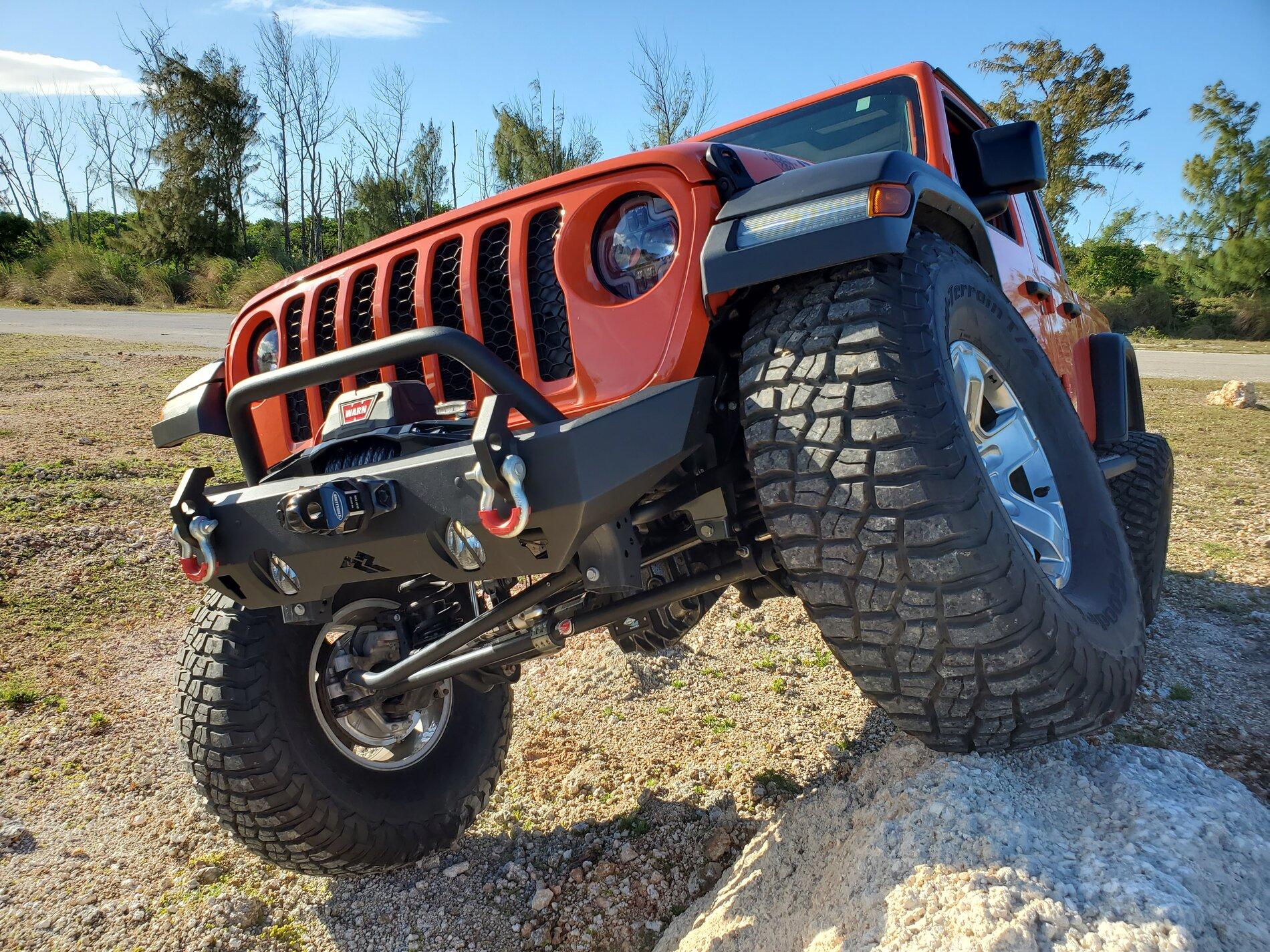 Jeep Gladiator SPORTICON a Sport S built for the Rubicon trail 20210403_165232