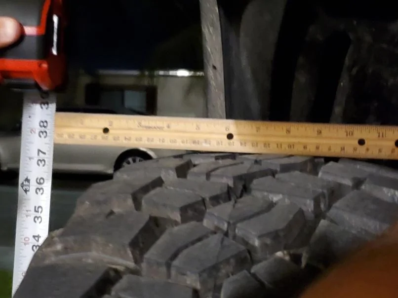 Jeep Gladiator How to Fit 39x13.50R17 on a Mopar Lift Kit (Sport or Rubicon) 20210403_231259