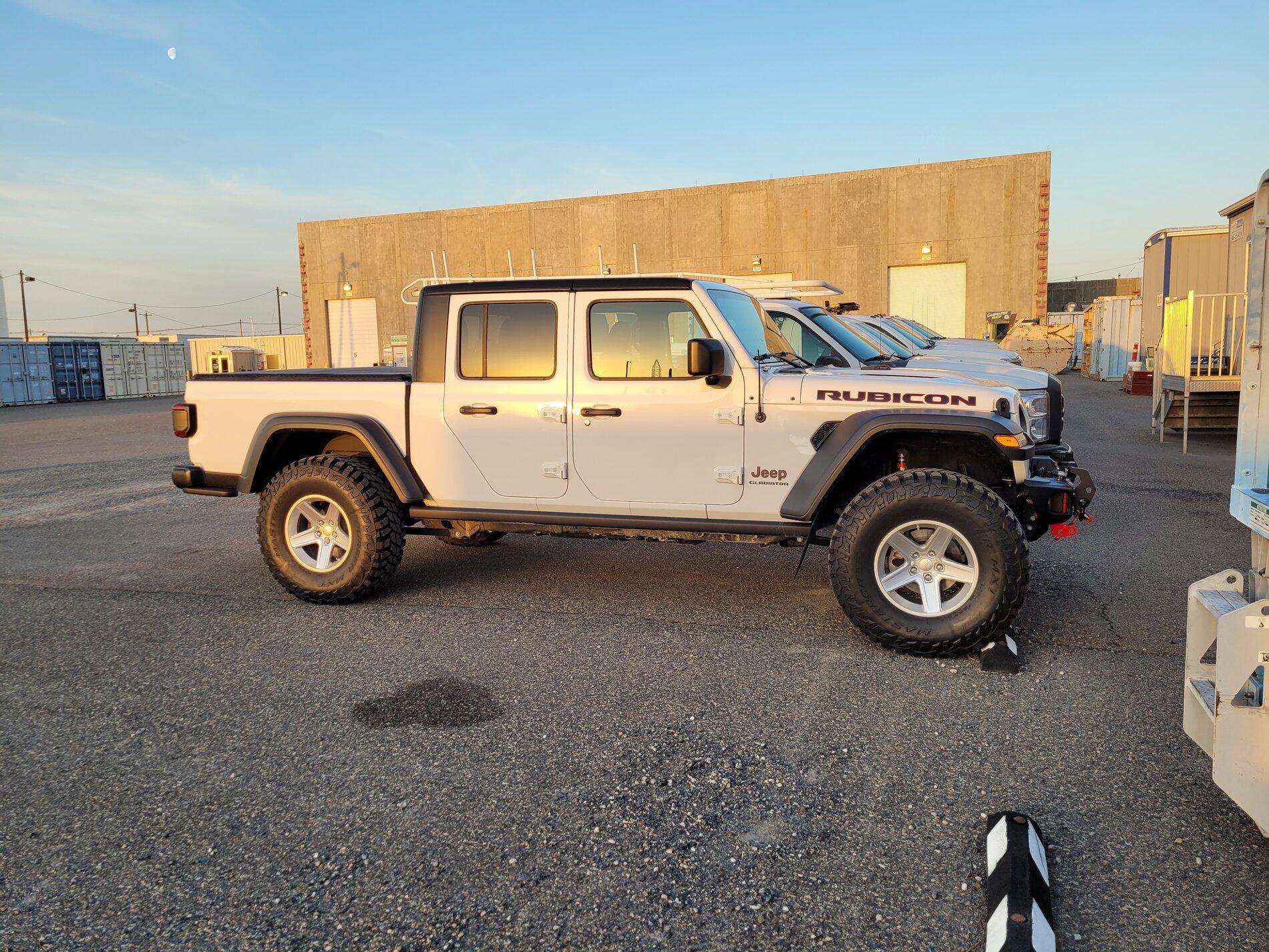Jeep Gladiator BRIGHT WHITE Gladiator JT Club 20210402_065154