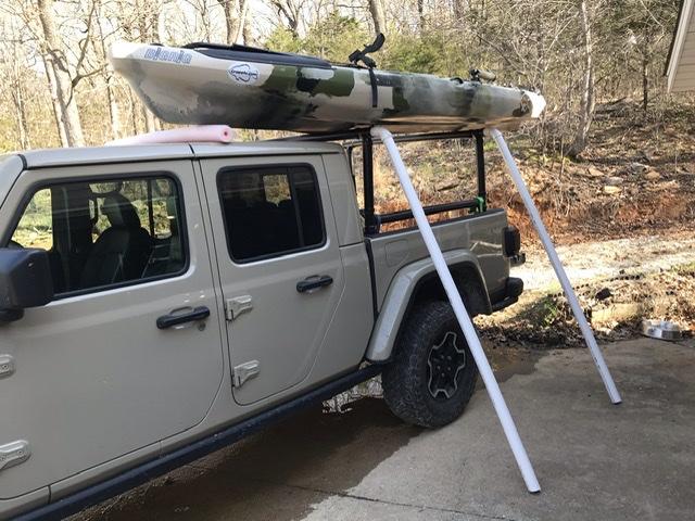 Jeep Gladiator Opinion needed for Rack to haul 2 bicycles, 2 kayaks, while pulling camper 5B7B2EC0-40FB-4AF1-912F-7FA8BB91A706