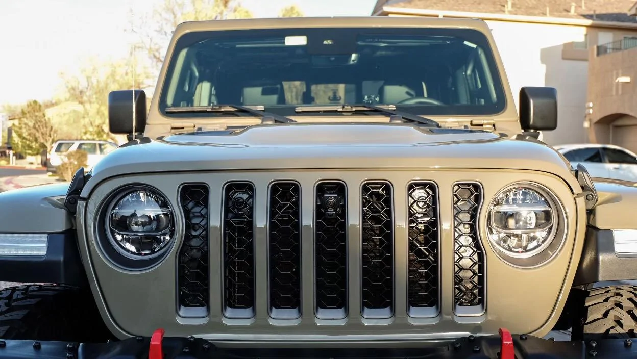 Jeep Gladiator Lets see all those Gladiators with lifts and bigger tires! 0016F621-049A-4EAF-966C-854F30ADDB66