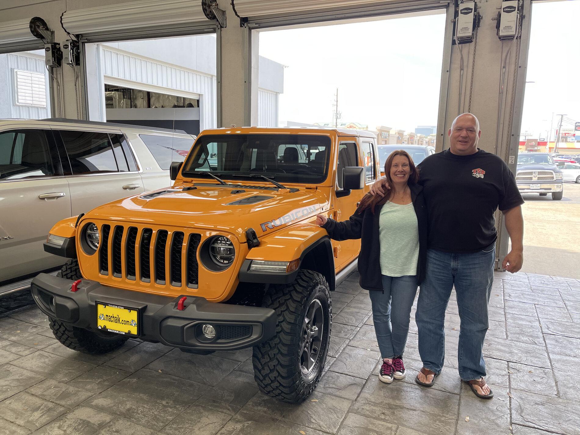 Jeep Gladiator Took Delivery of Your JT? Sign in Here! 03642275-F53C-4504-84C3-3355654DB9B3