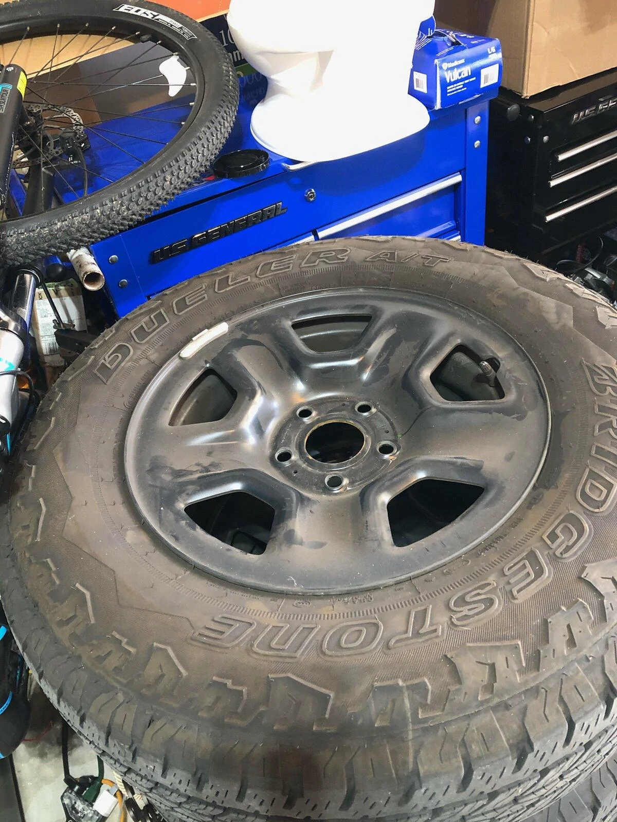 Jeep Gladiator 2020 JT Max Tow 4 steel wheels/tires 2.5k miles $450 image1-2