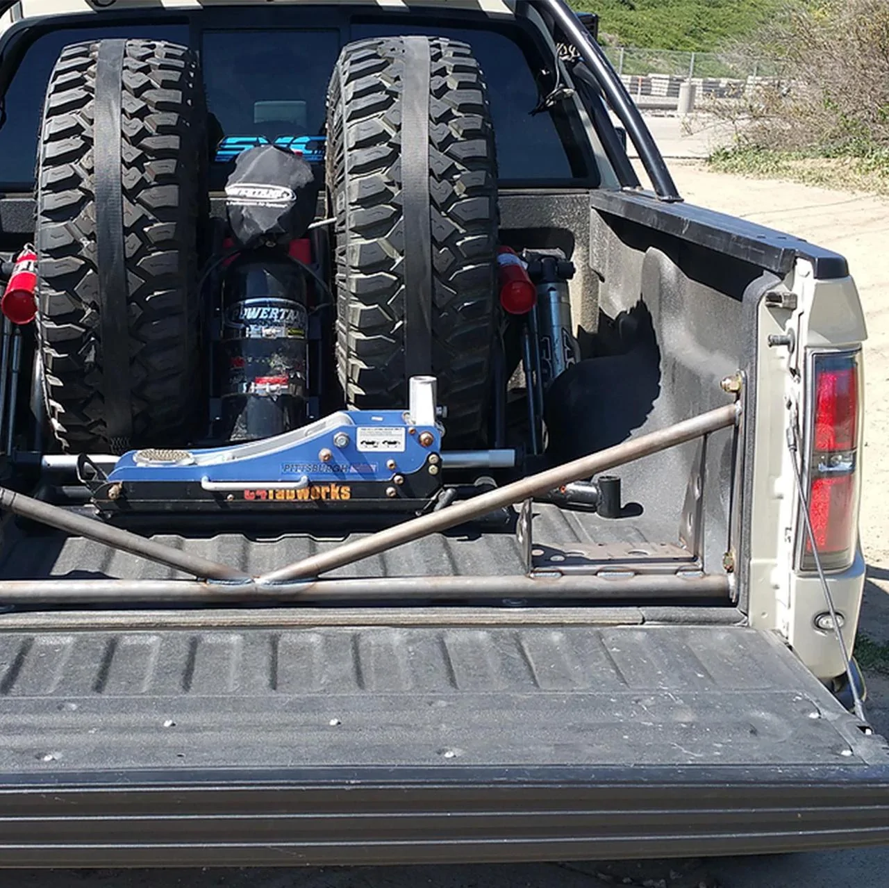Jeep Gladiator Gladiator Bed Support Brace Gen_1_Bed_Support_2_1800x1800