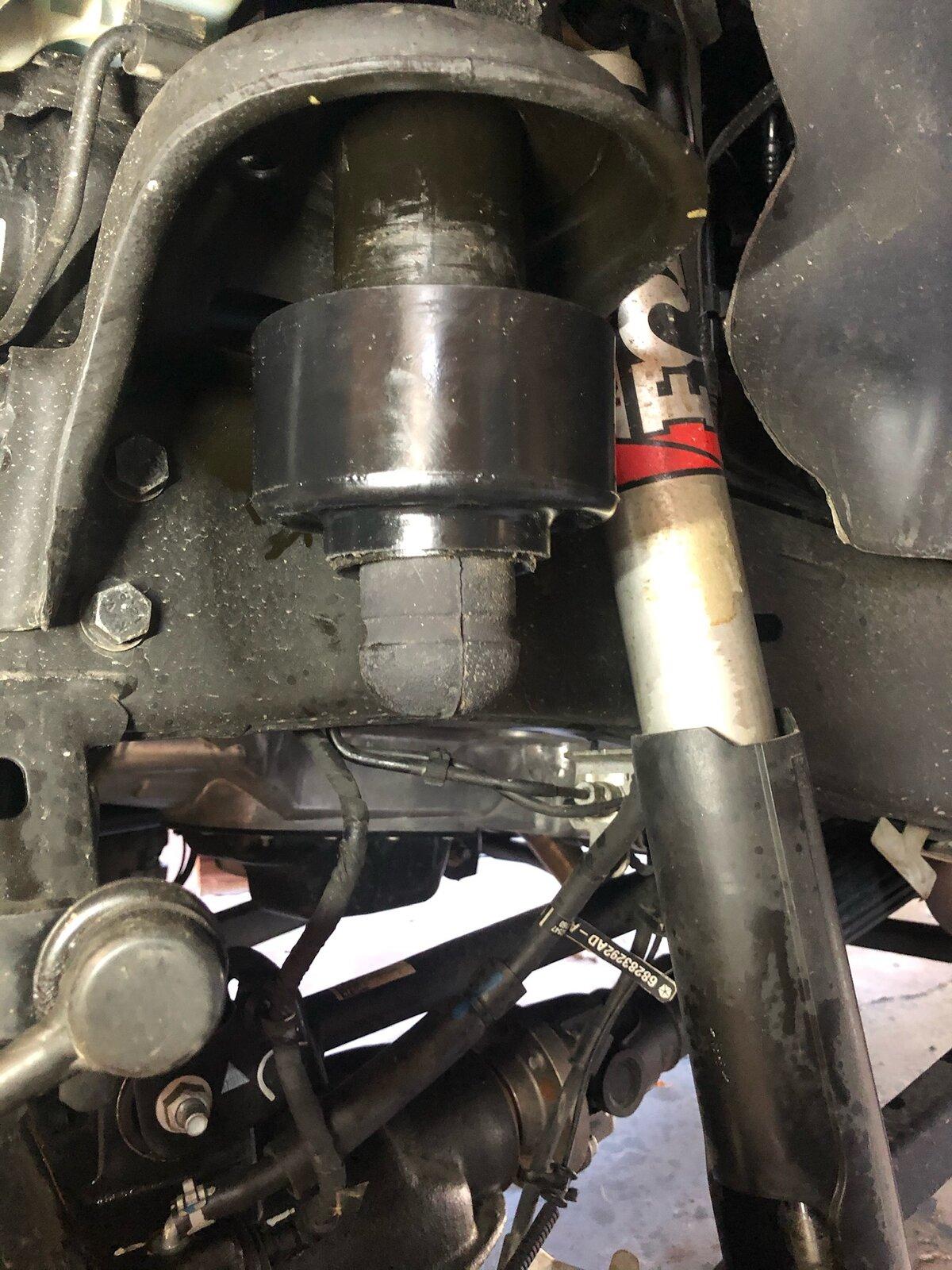 Jeep Gladiator Daystar 1.5” leveling kit out of stock. Similar options? 423C740F-3C75-4742-9BAA-E3159190DA46