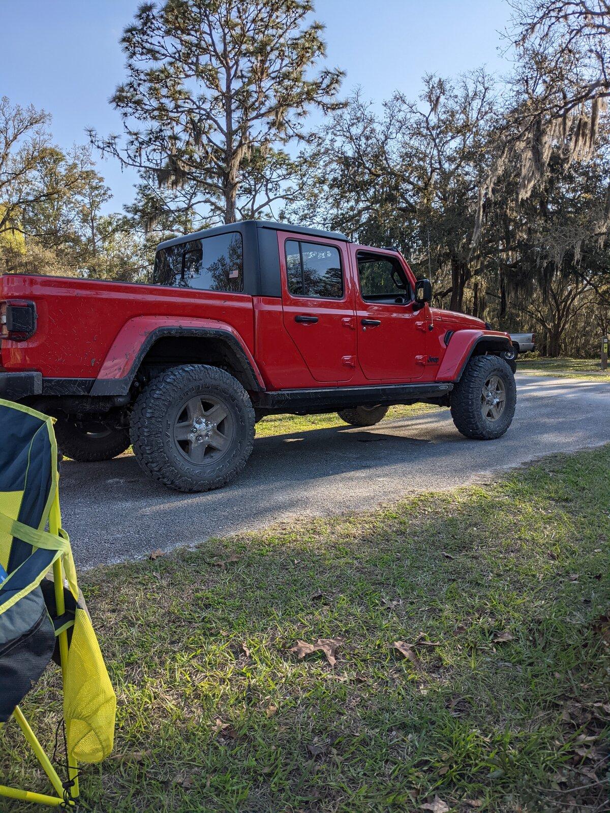 Jeep Gladiator Diesel Lift Reality PXL_20210226_213527458
