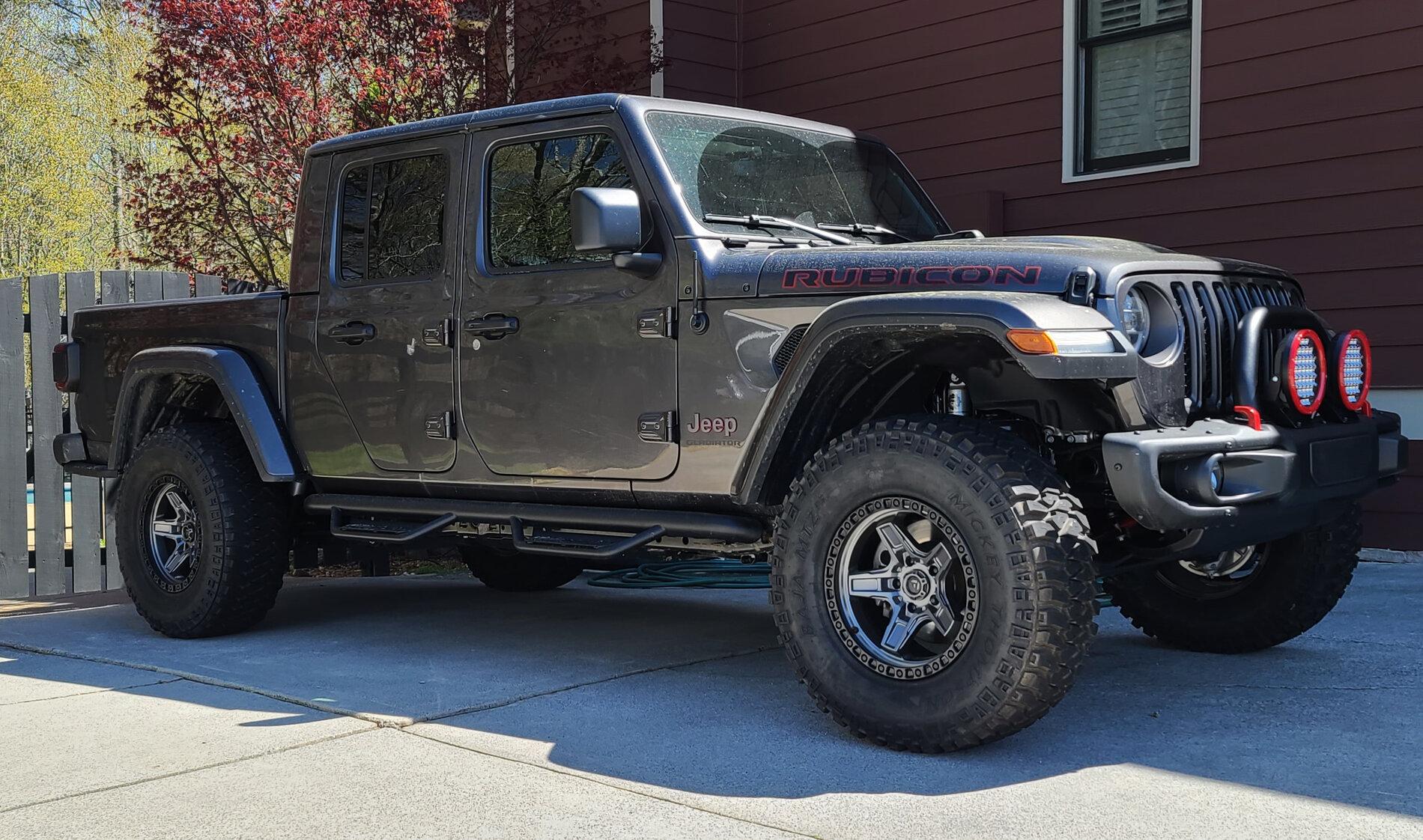 Jeep Gladiator Gladiators on Mopar 2" Lift Kit liftedJTR