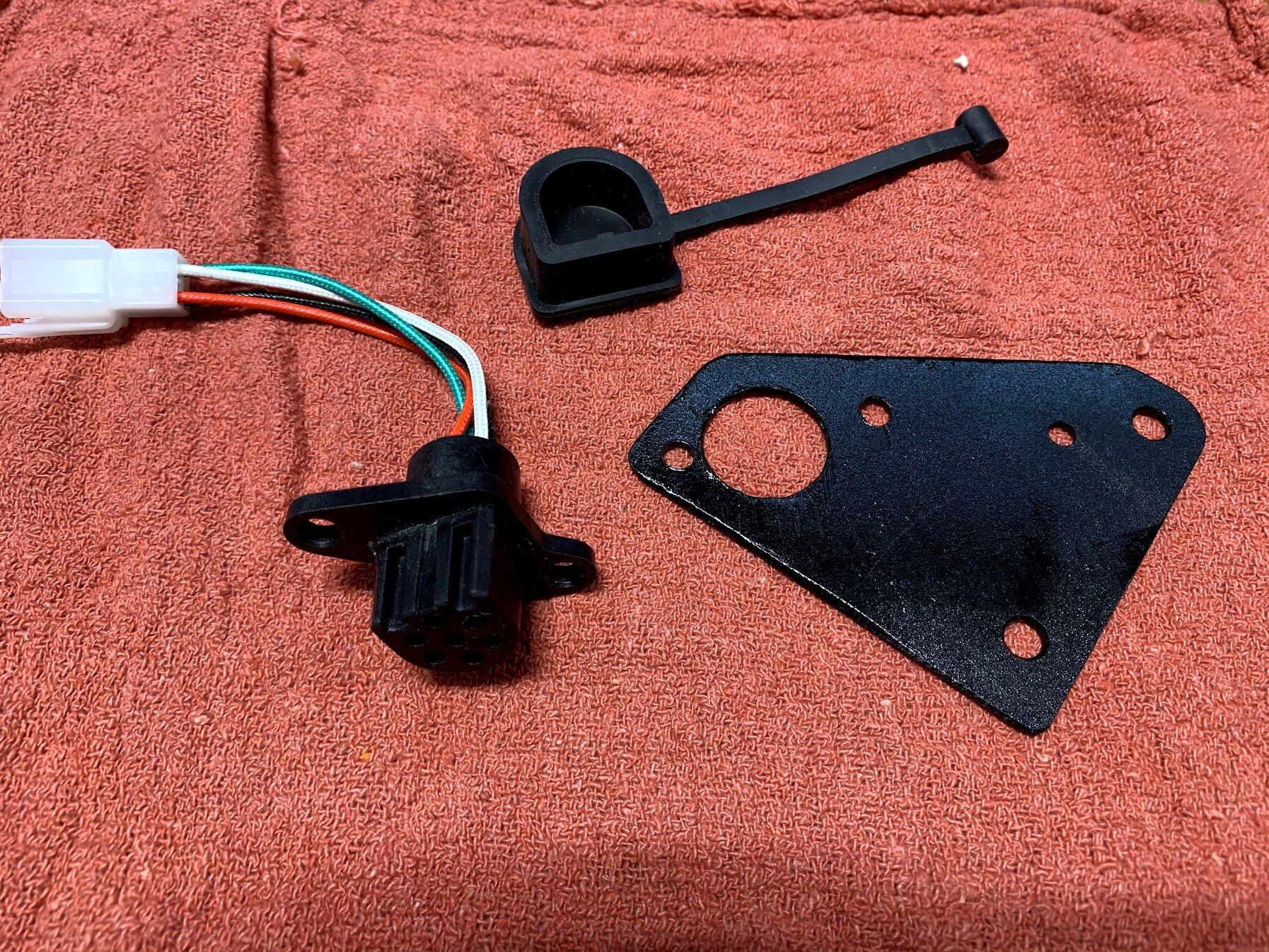 Jeep Gladiator Warn VR EVO 12S & Control Pack Relocation 4